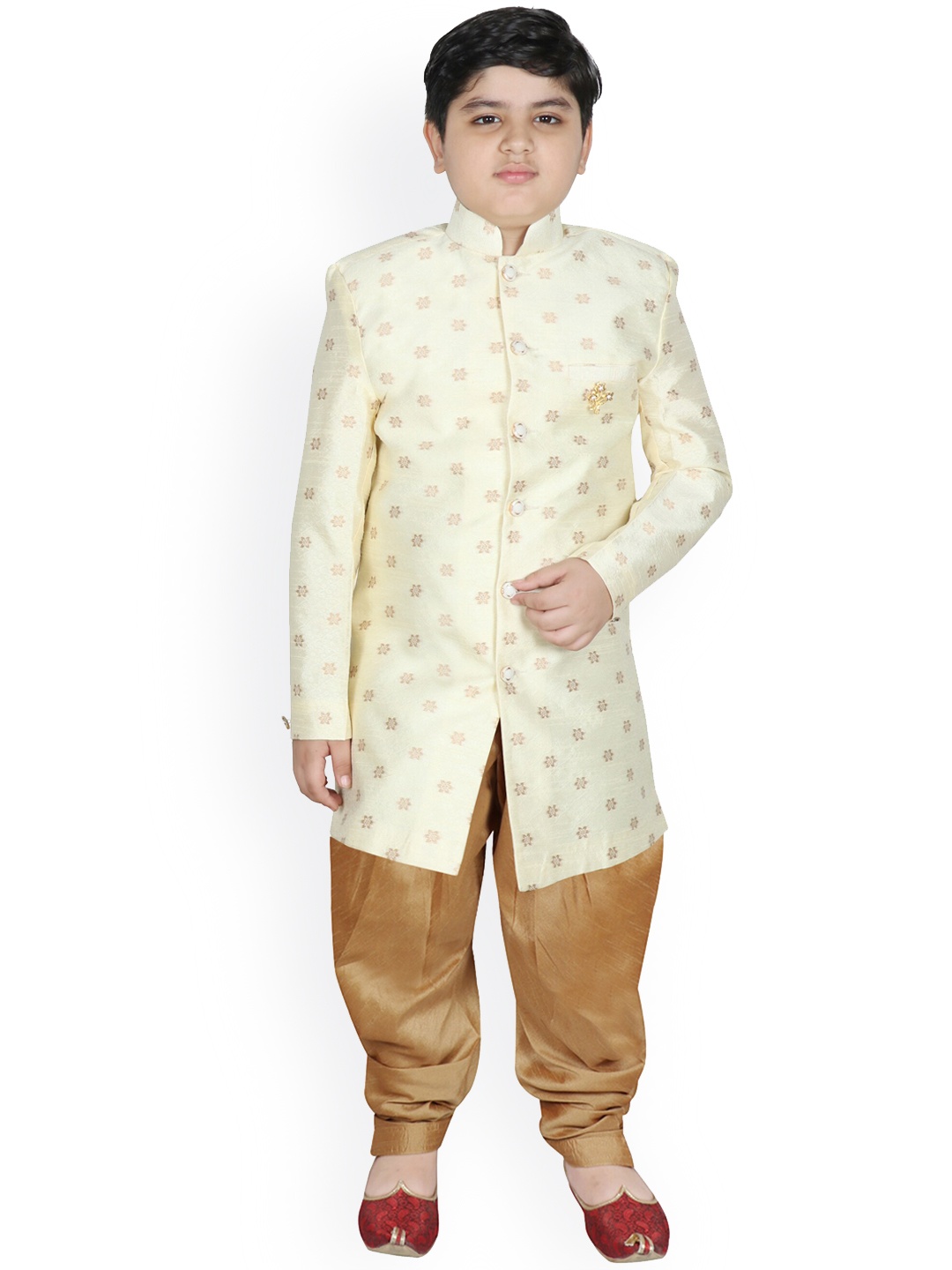 

SG YUVRAJ Boys Cream Colored & Golden Woven Design Sherwani