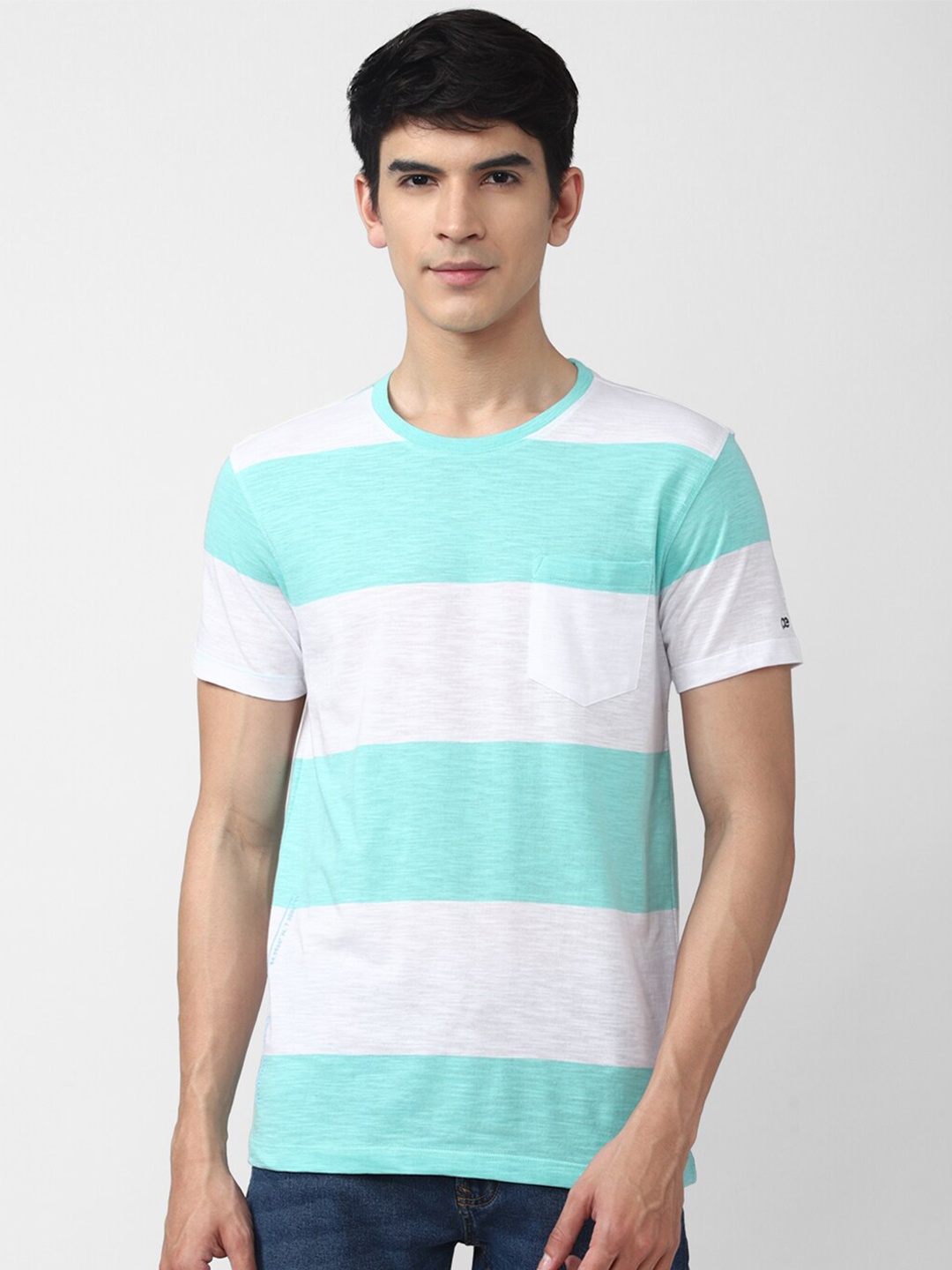 

Peter England Casuals Men White & Blue Striped Slim Fit T-shirt