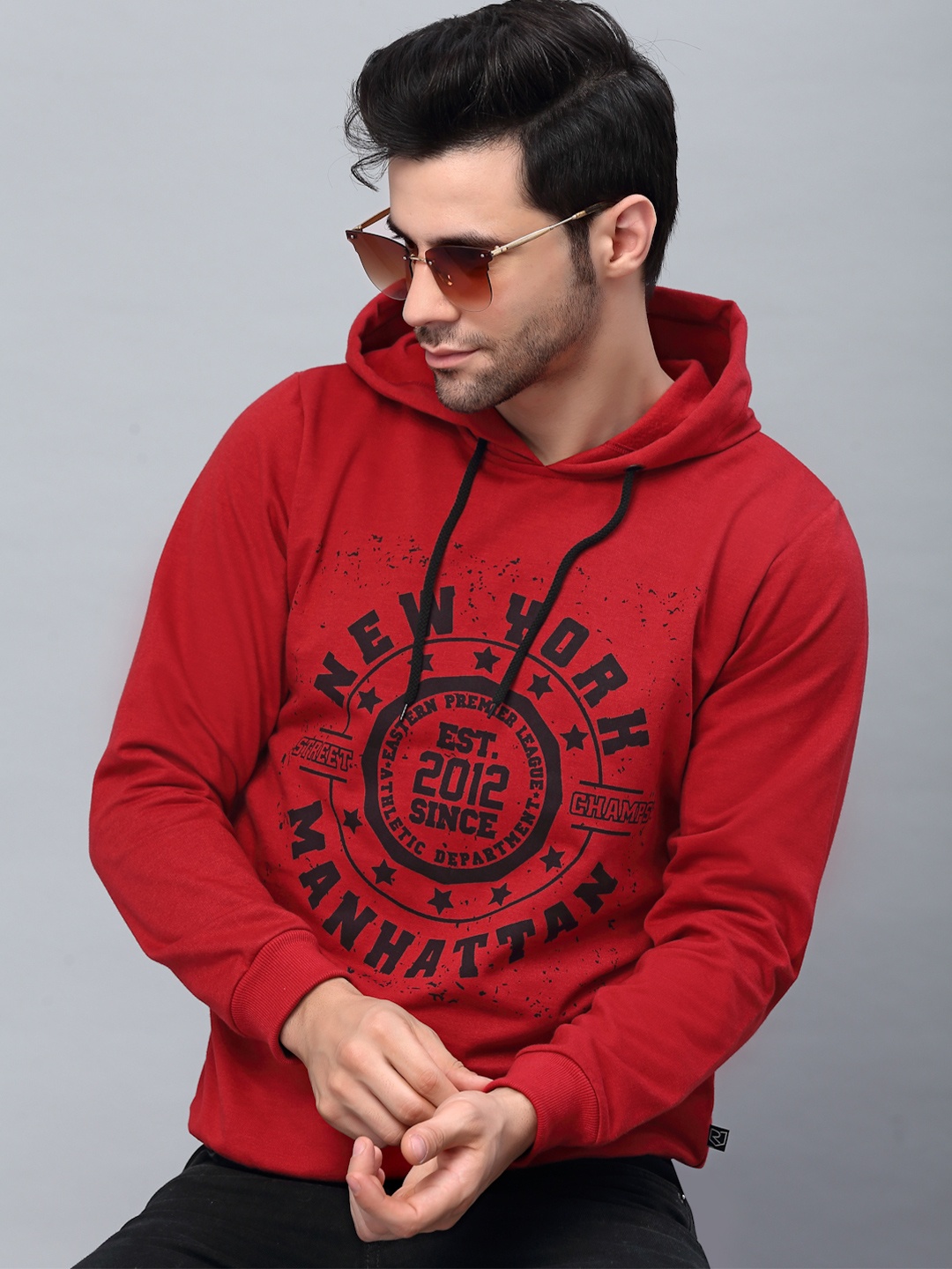 

Rigo Men Red Printed Hooded Fleece Sweatshirt