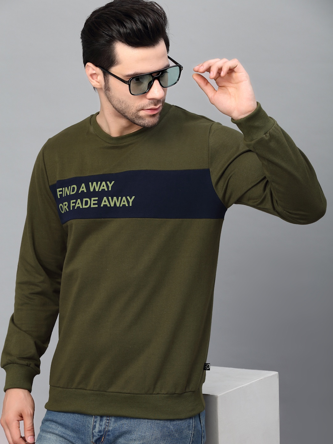

Rigo Men Green Printed Sweatshirt