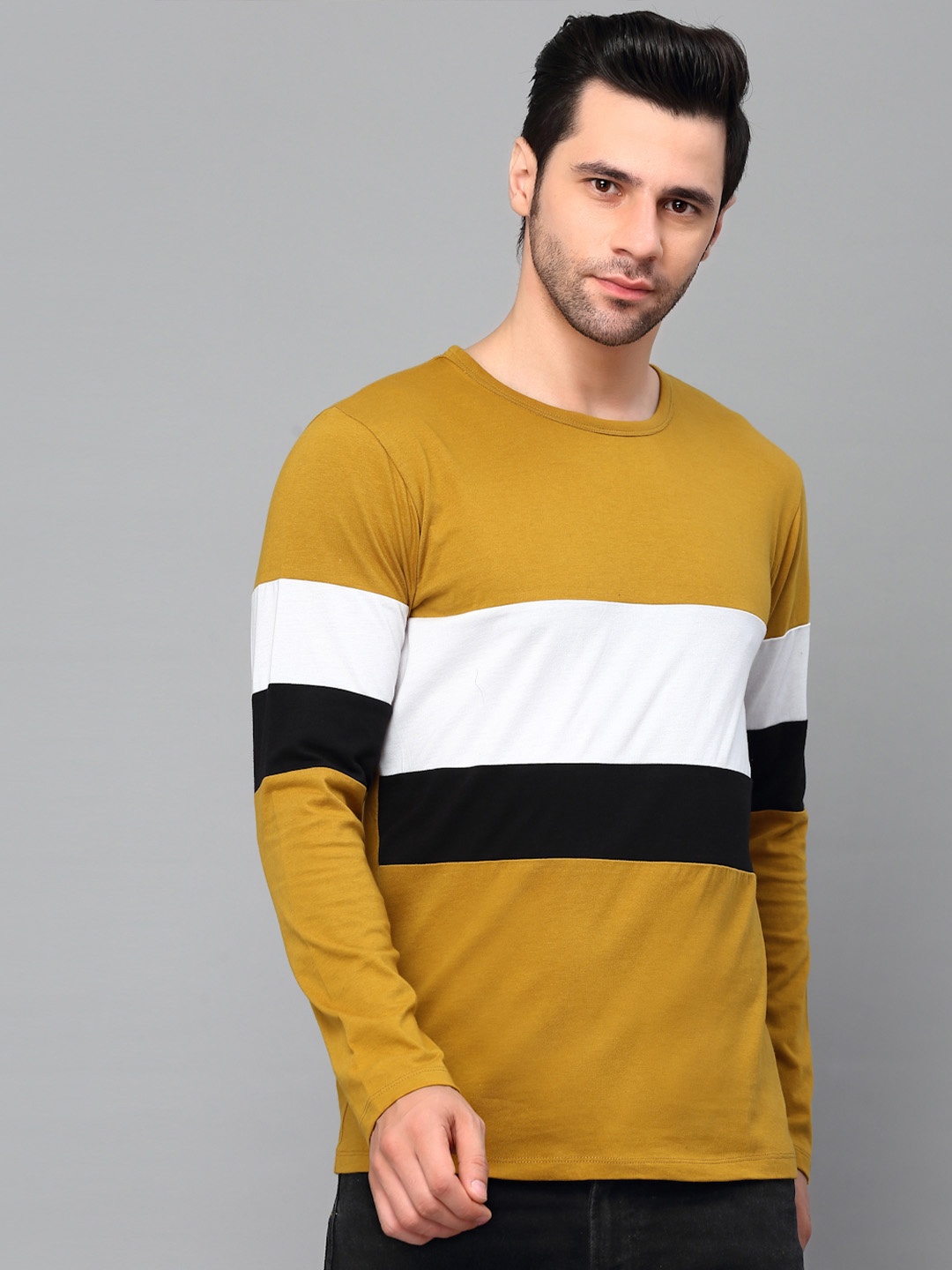 

Rigo Men Yellow Cotton Casual T-shirt