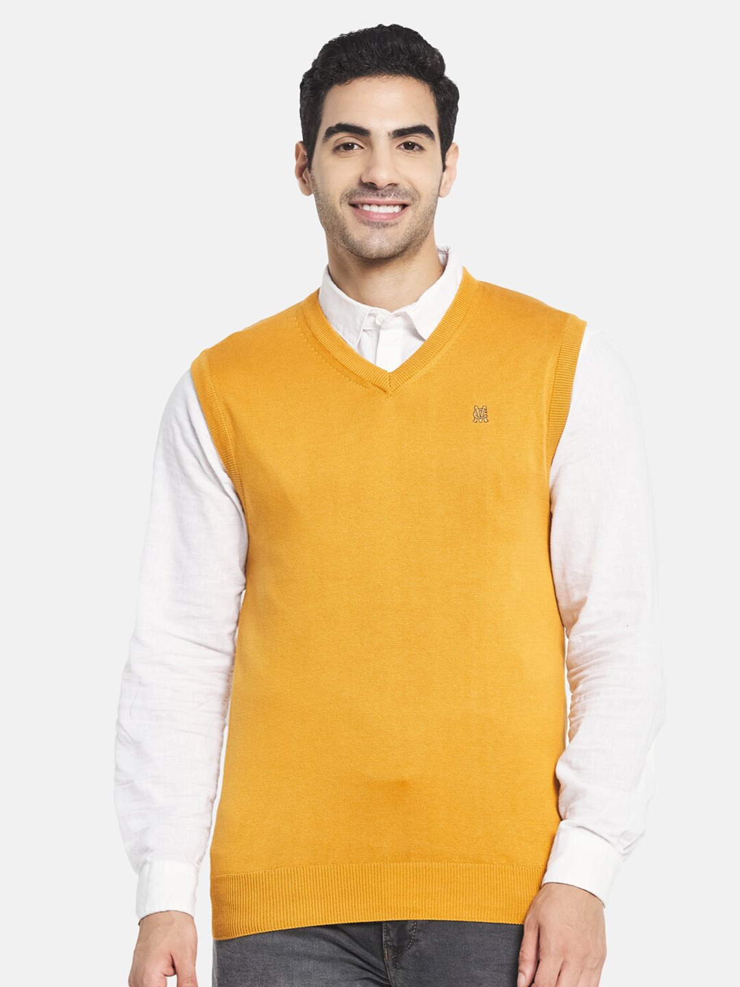 

Monte Carlo Men Yellow Ribbed Sweater Vest