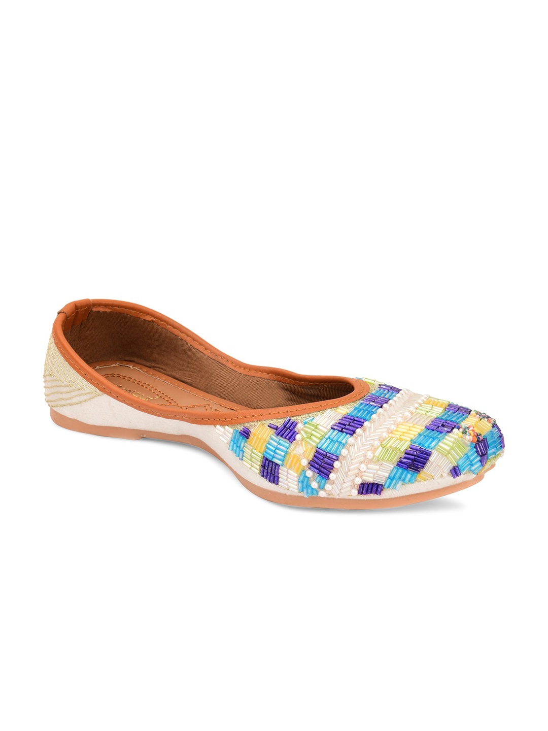 

DESI COLOUR Women Embellished Ethnic Mojaris Flats, Multi