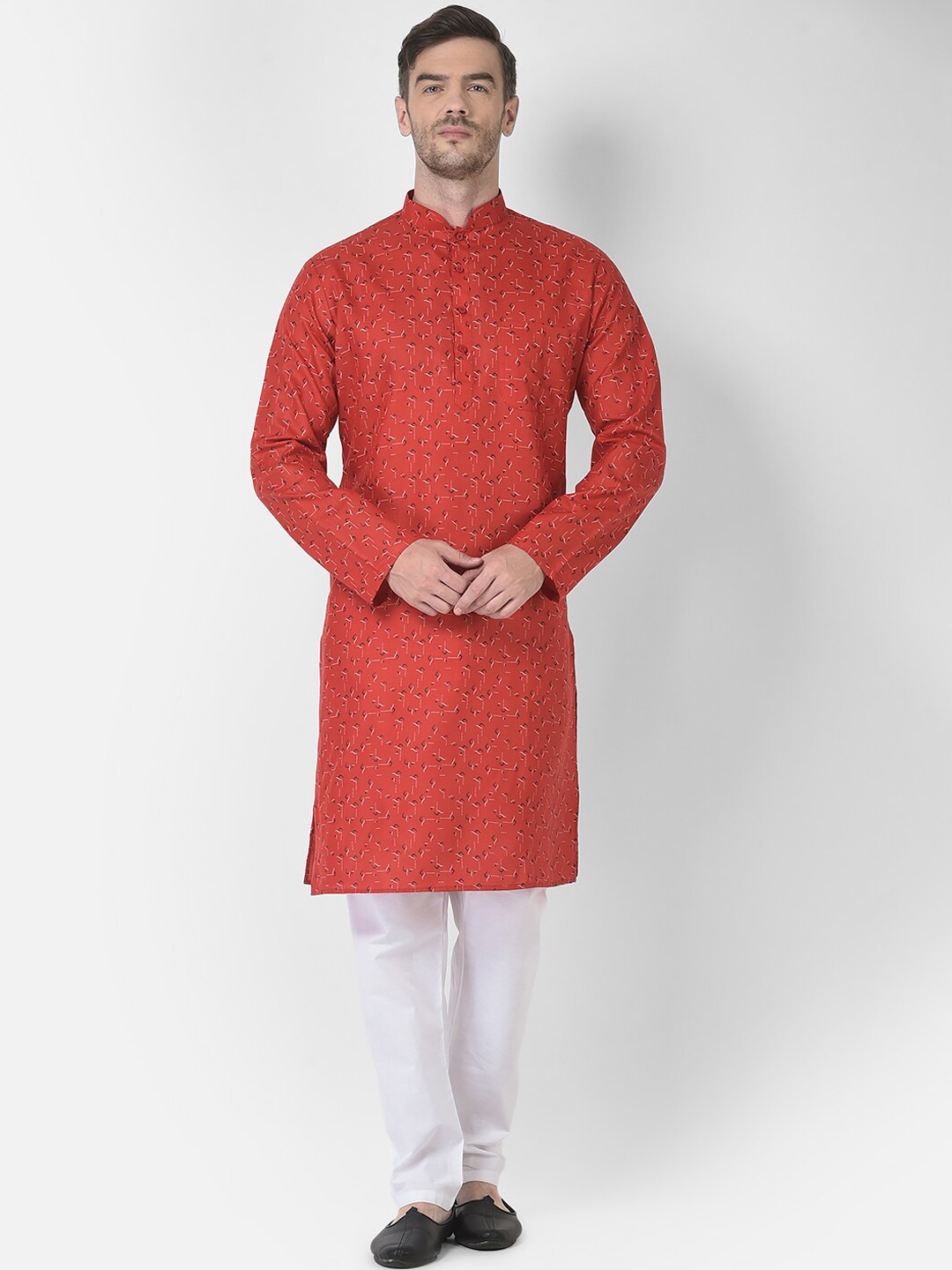 

SG LEMAN Men Red Printed Kurta with Trouser
