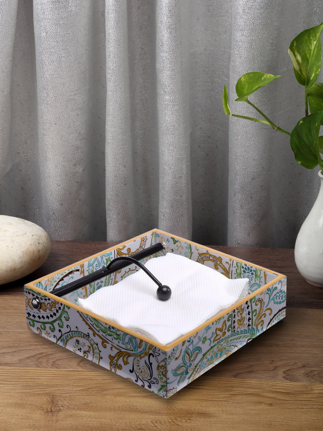 

ROMEE Green & White Printed Tissue Holder