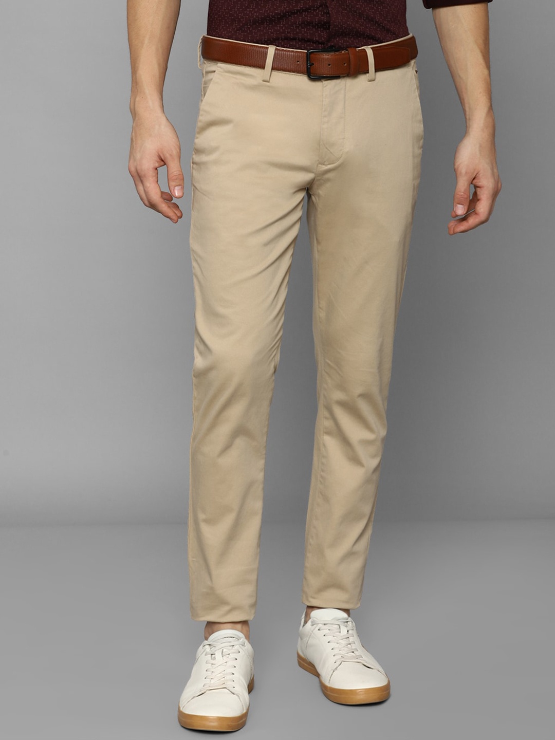 

Louis Philippe Sport Men Beige Slim Fit Casual Trousers