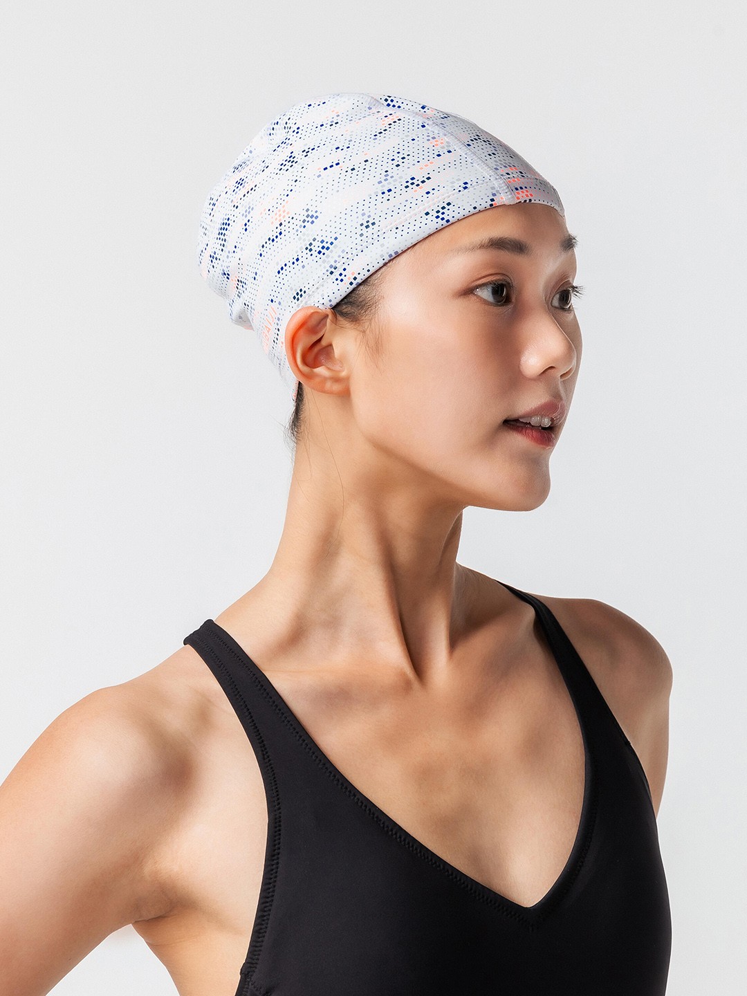 

Nabaiji By Decathlon White & Blue Printed Swimming Cap