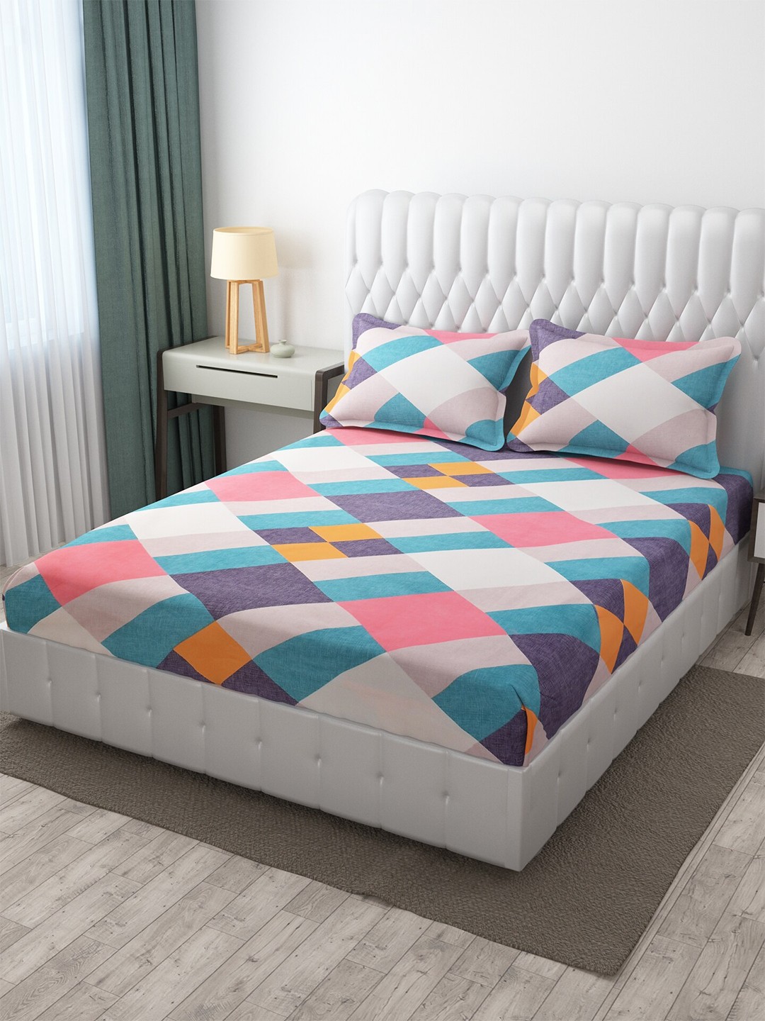 

MULTITEX Geometric 300 TC King Bedsheet with 2 Pillow Covers, Navy blue