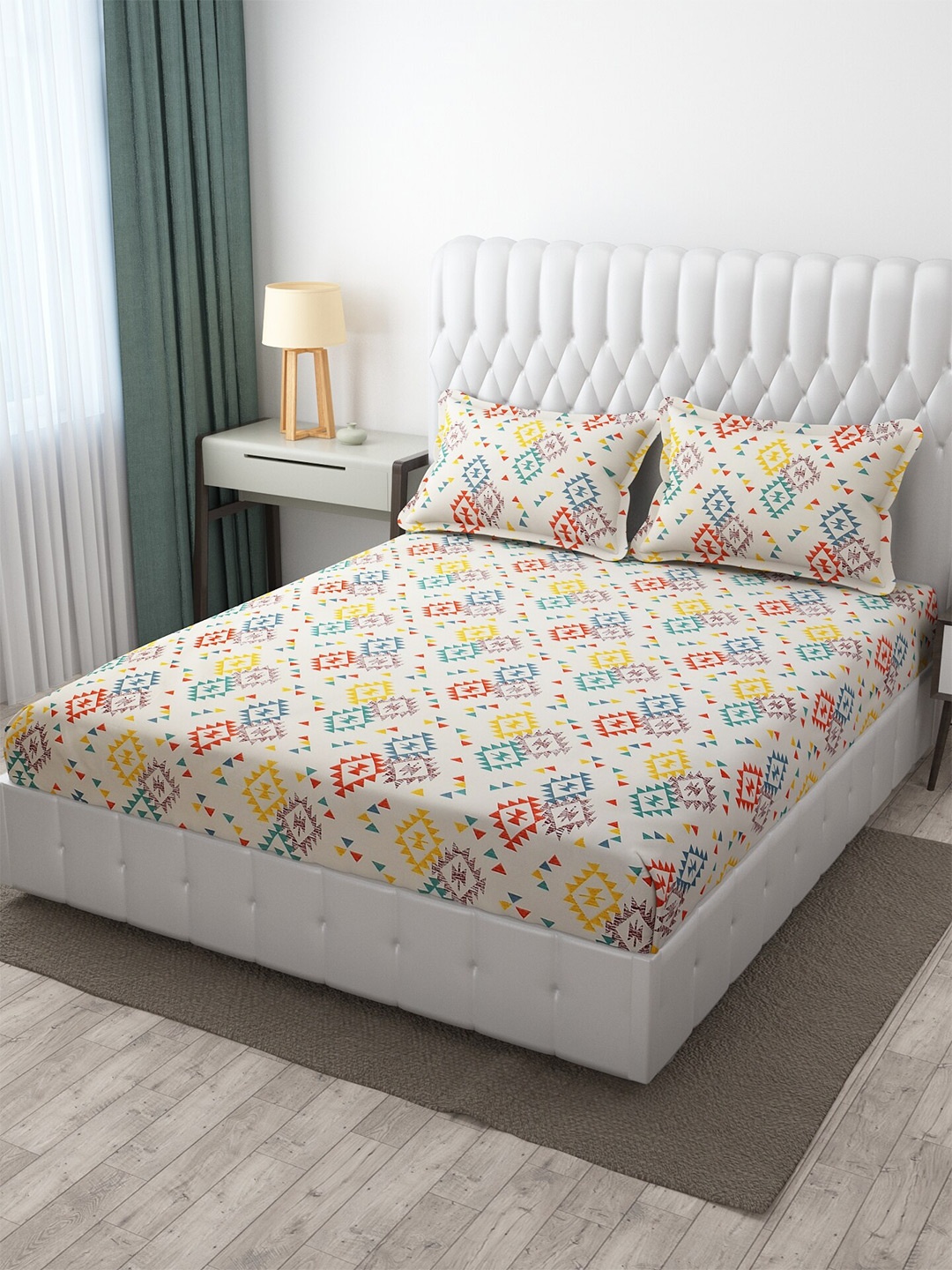 

MULTITEX Floral 300 TC King Bedsheet with 2 Pillow Covers, Cream