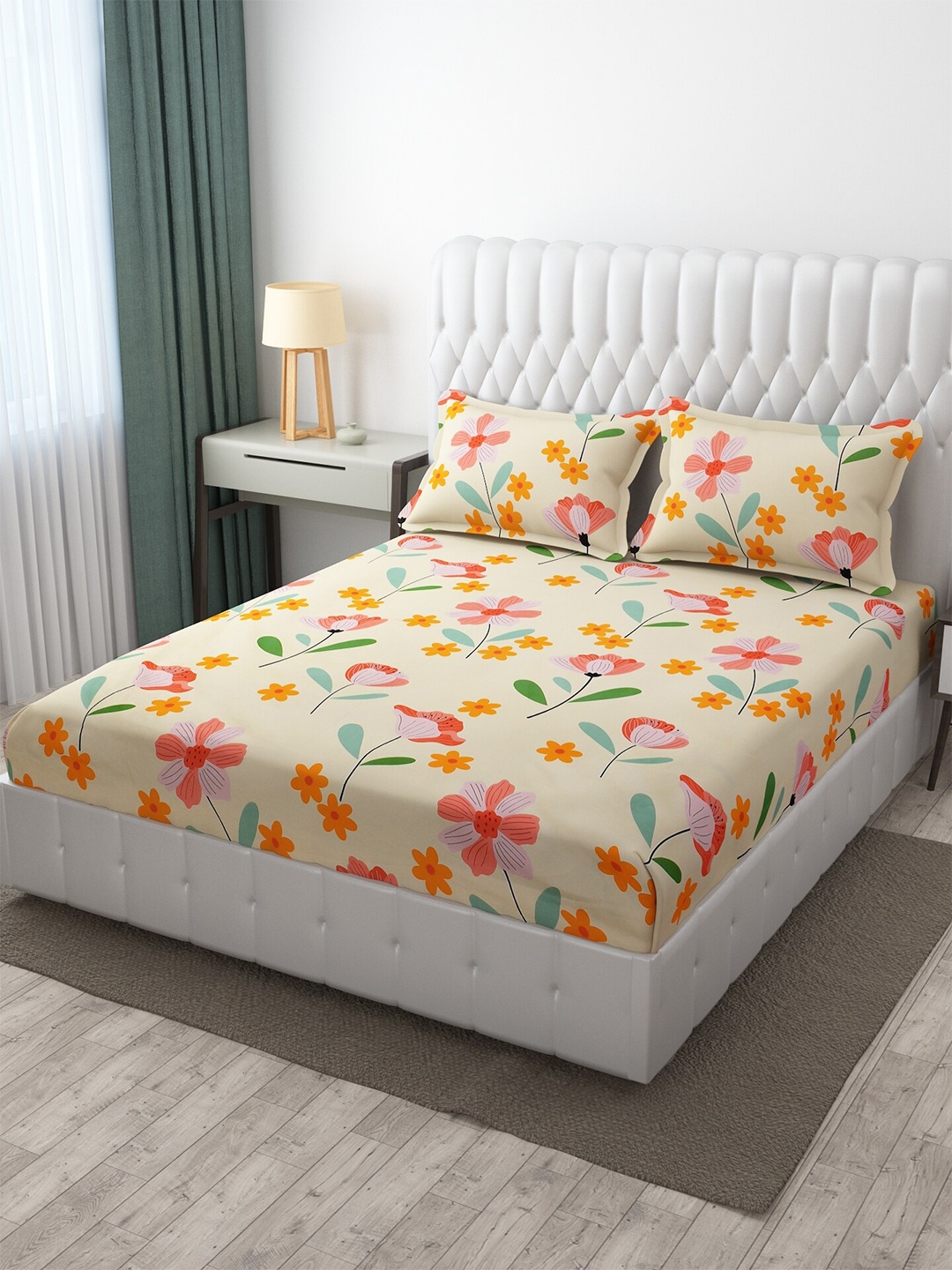 

MULTITEX Floral 300 TC King Bedsheet with 2 Pillow Covers, Beige