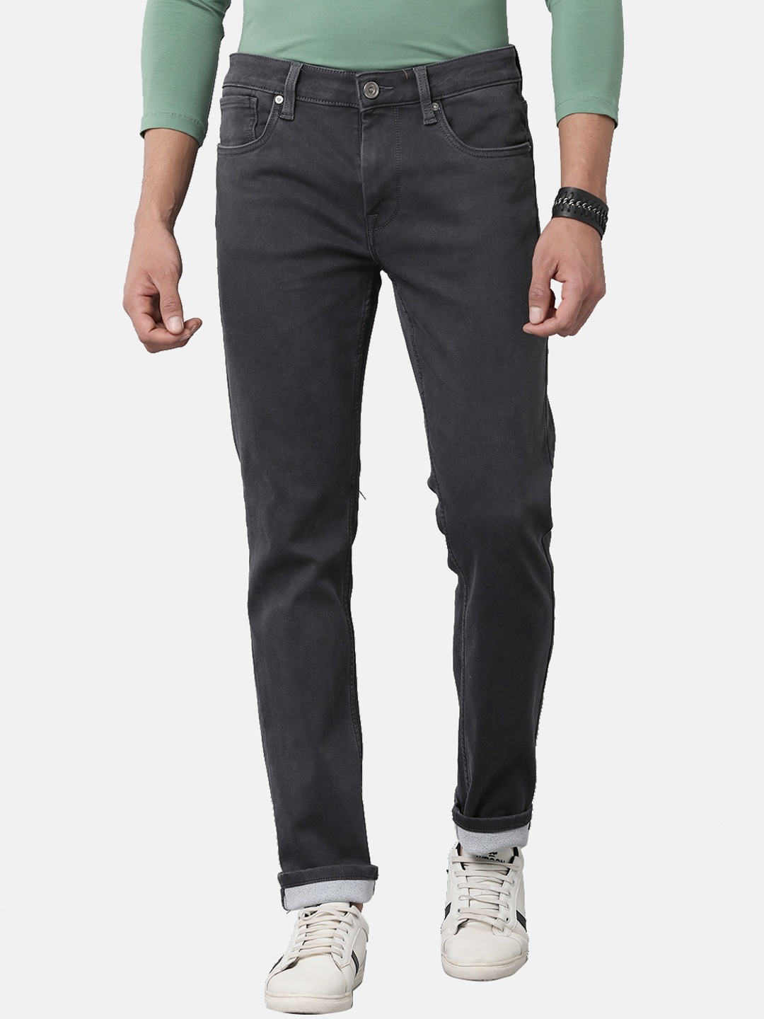 

Voi Jeans Men Black Slim Fit Mid-Rise Jeans