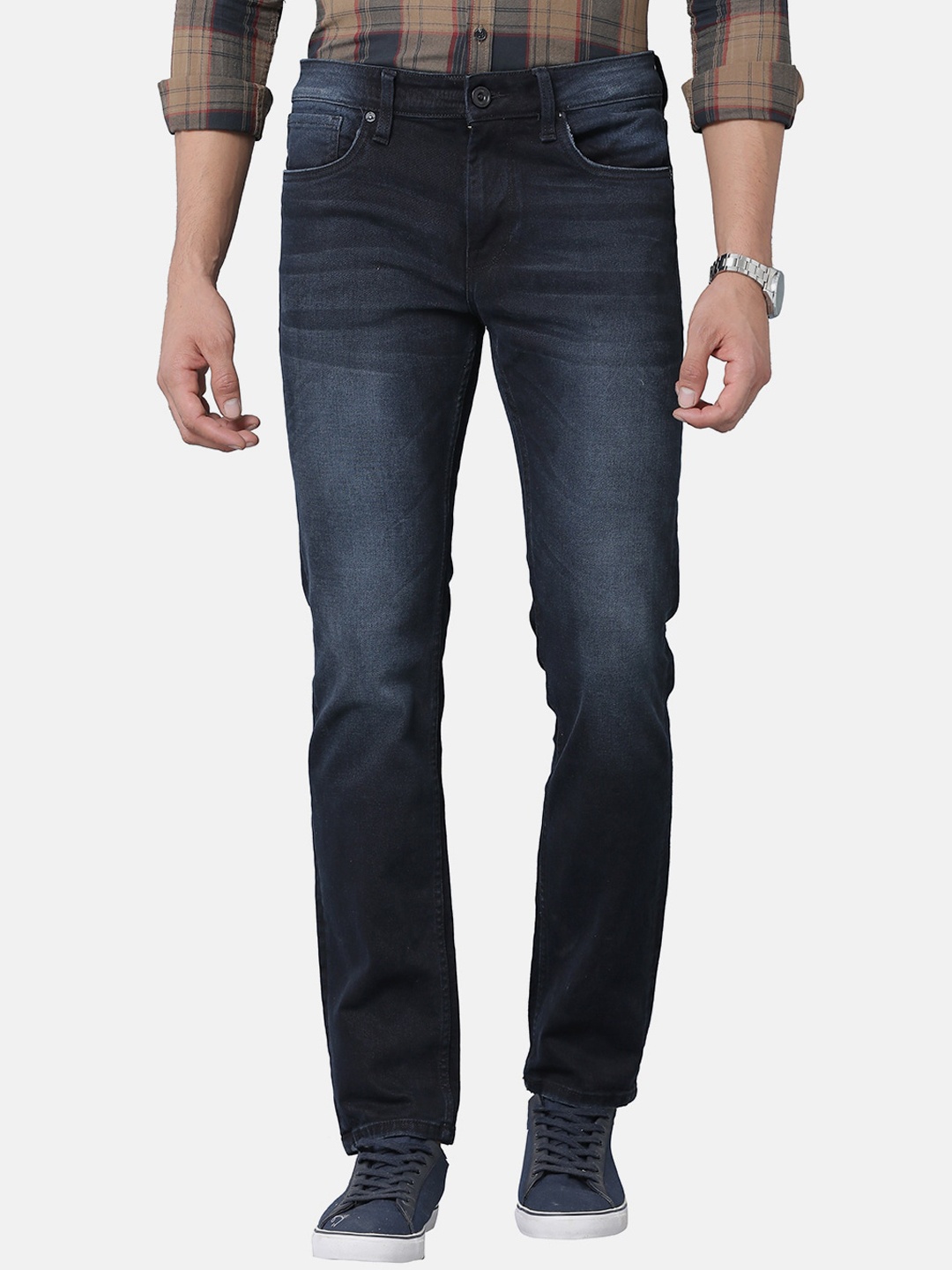 

Voi Jeans Men Blue Slim Fit Light Fade Jeans