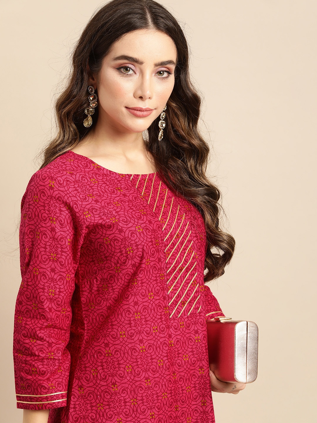 

Sangria Women Fuchsia Pink Printed Gotta Patti Pure Cotton Kurta with Trousers