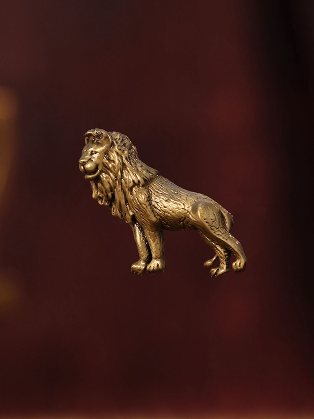 

COSA NOSTRAA Men Antique Gold -Toned The Simba Brooch