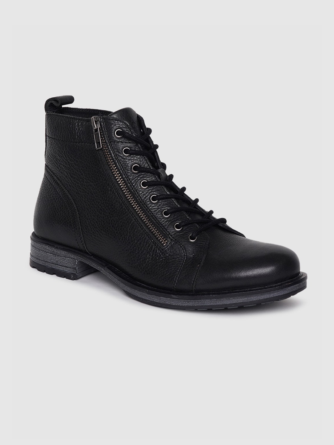 

Jack & Jones Men Black Solid Regular Leather Boots