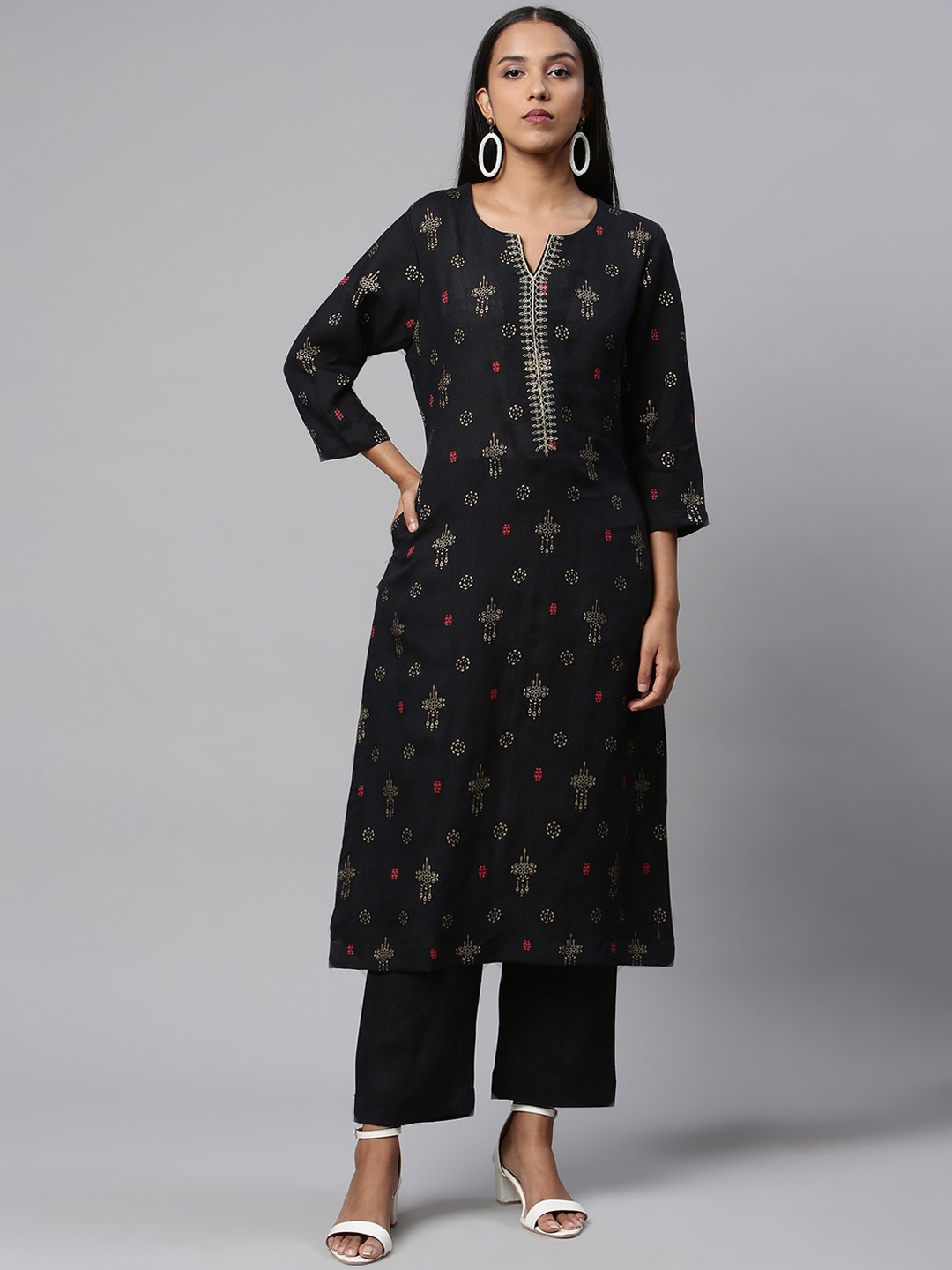 

Linen Club Woman Women Black & Gold-Toned Ethnic Motifs Printed Keyhole Neck Thread Work Kurta