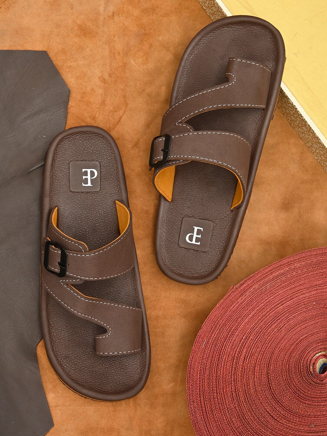 

El Paso Men Casual Slip On Flip Flops, Brown