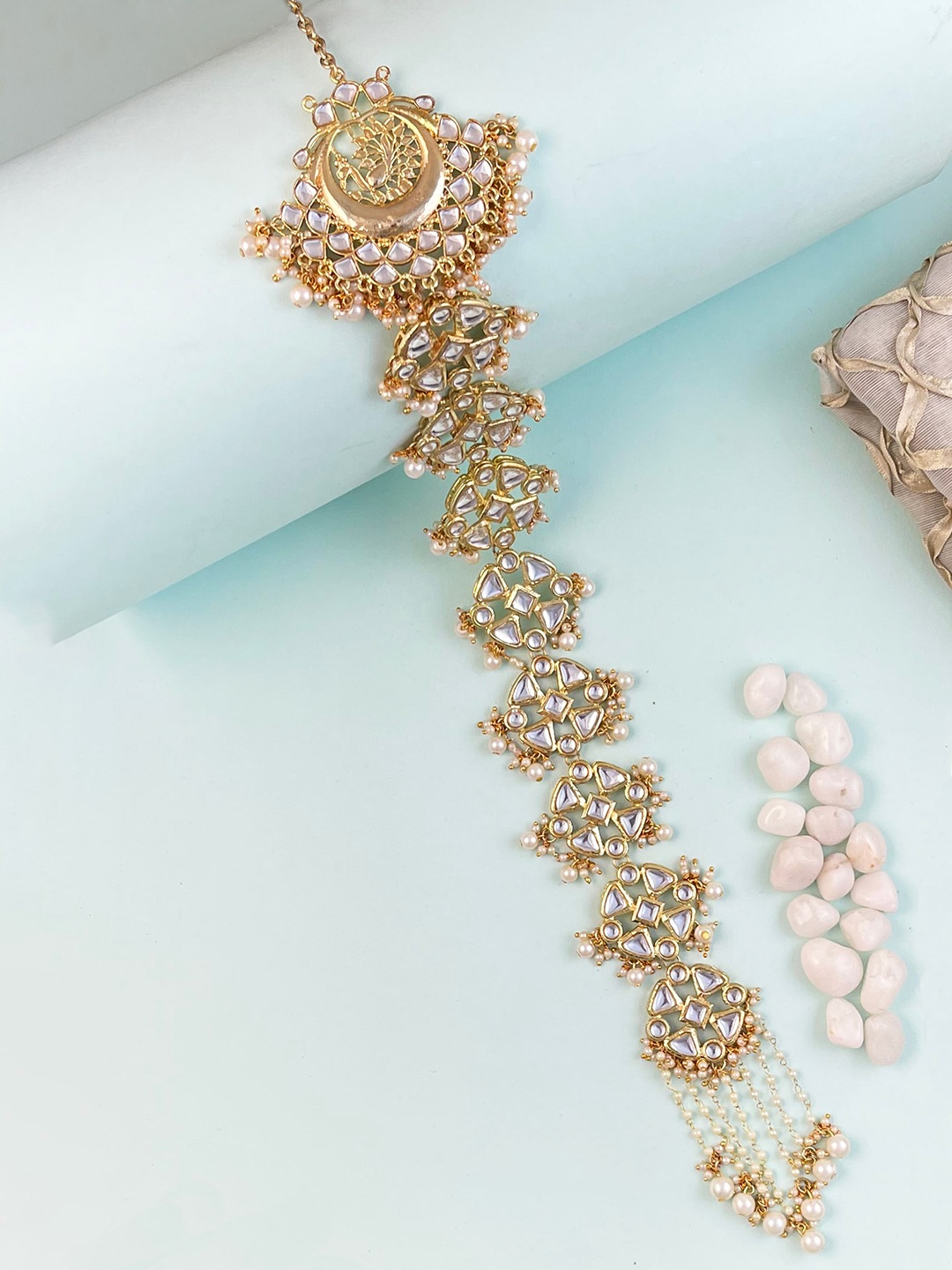 

KARATCART Gold-Plated & White Kundan Studded Head Chain
