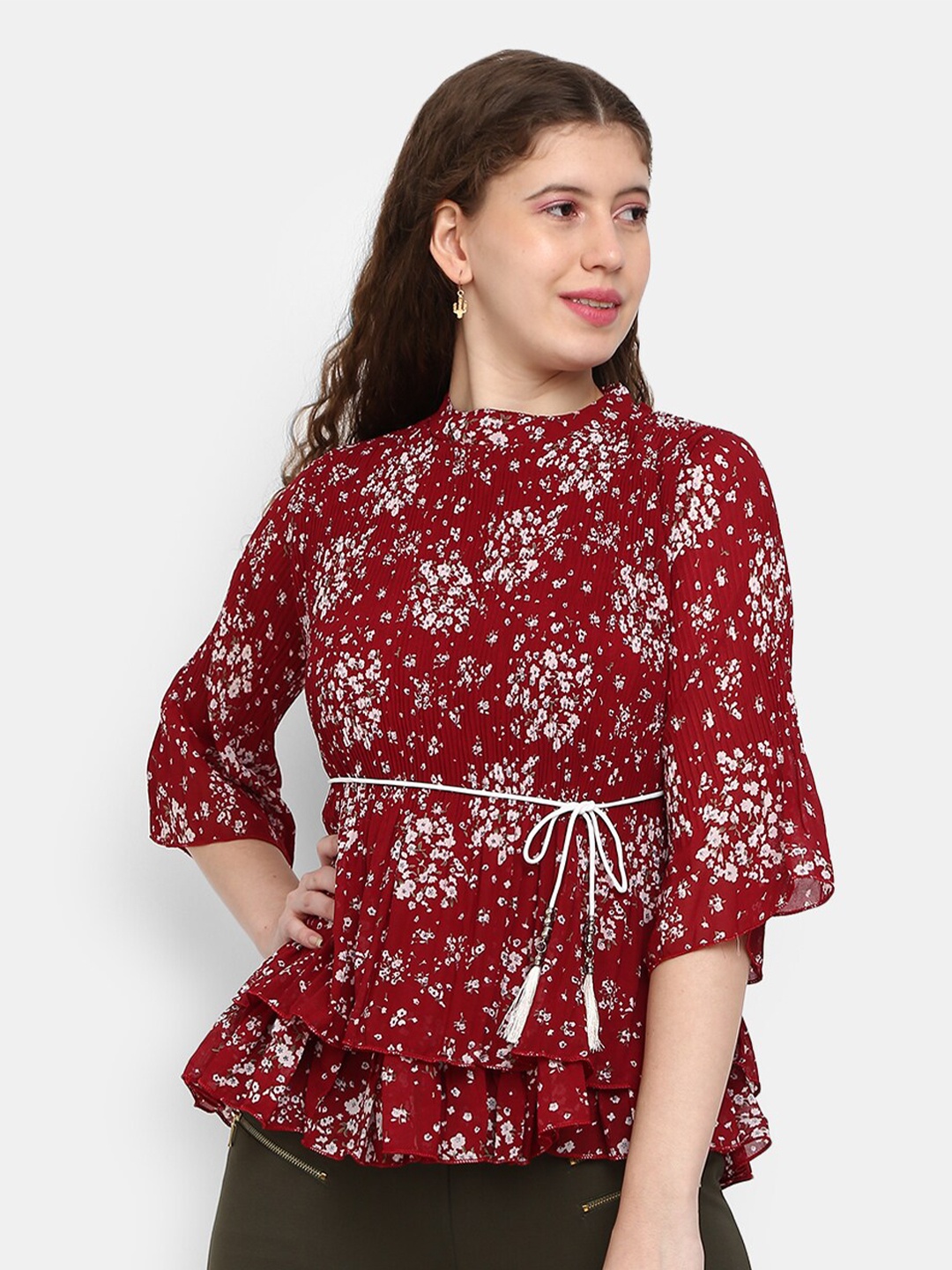 

V-Mart Women Red & White Floral Printed Accordion Pleats Layered Pure Cotton Crop Top