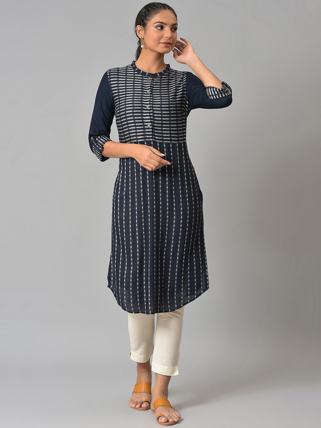 

W Women Blue Striped Kurta with Trousers