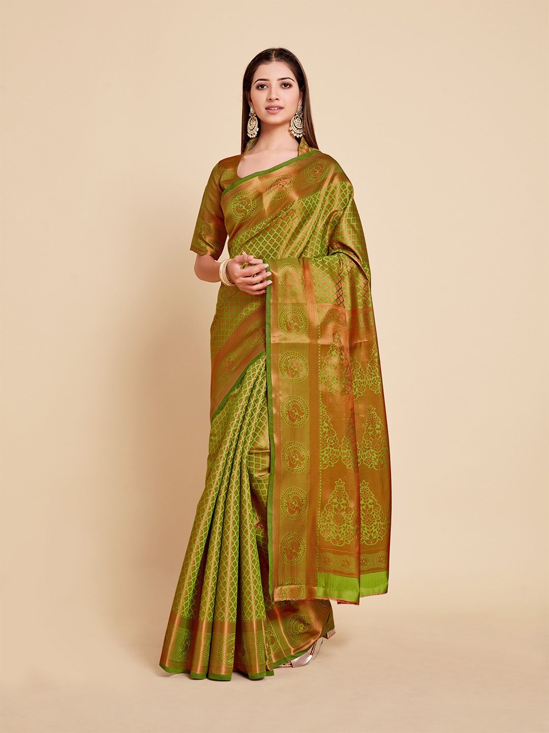 

MIMOSA Lime Green & Gold-Toned Ethnic Motifs Zari Art Silk Kanjeevaram Saree