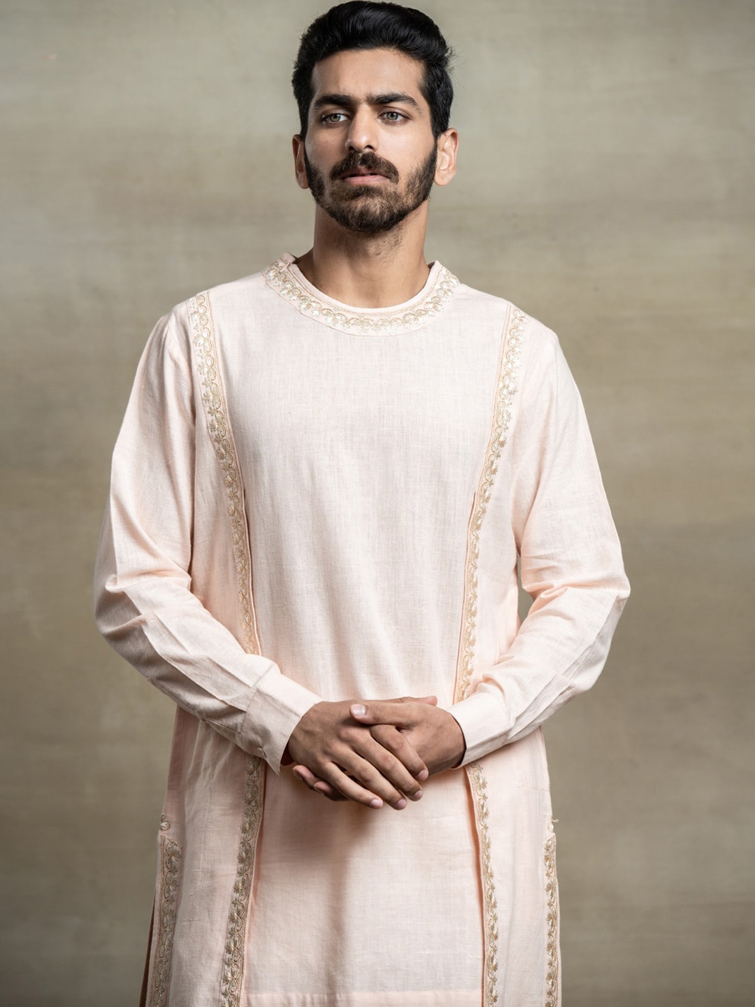 

Tasva Men Peach-Coloured Cowl Centre Panel Embroidered Detail Kurta with Pyjamas