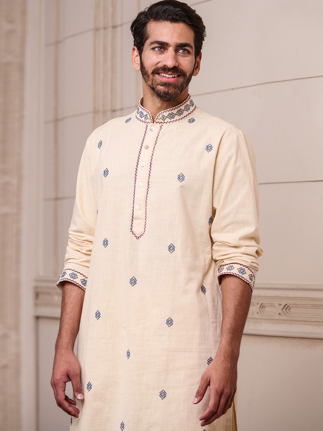 

Tasva Men Ivory Embroidered Pure Cotton Placement Embroidered Kurta set, Beige