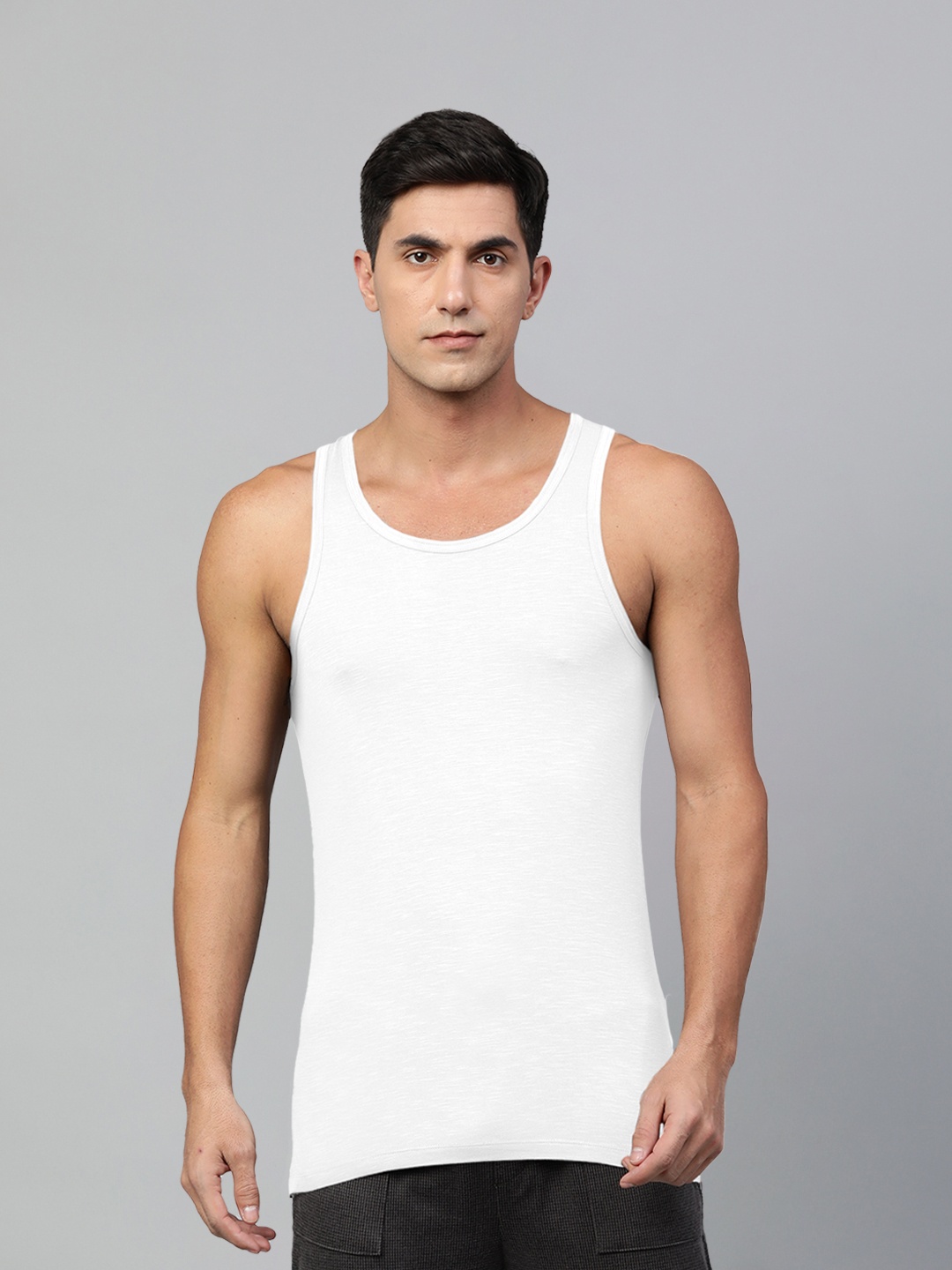 

Heelium Men Bamboo Super Soft & Odour Free Comfort Fit Vest, White