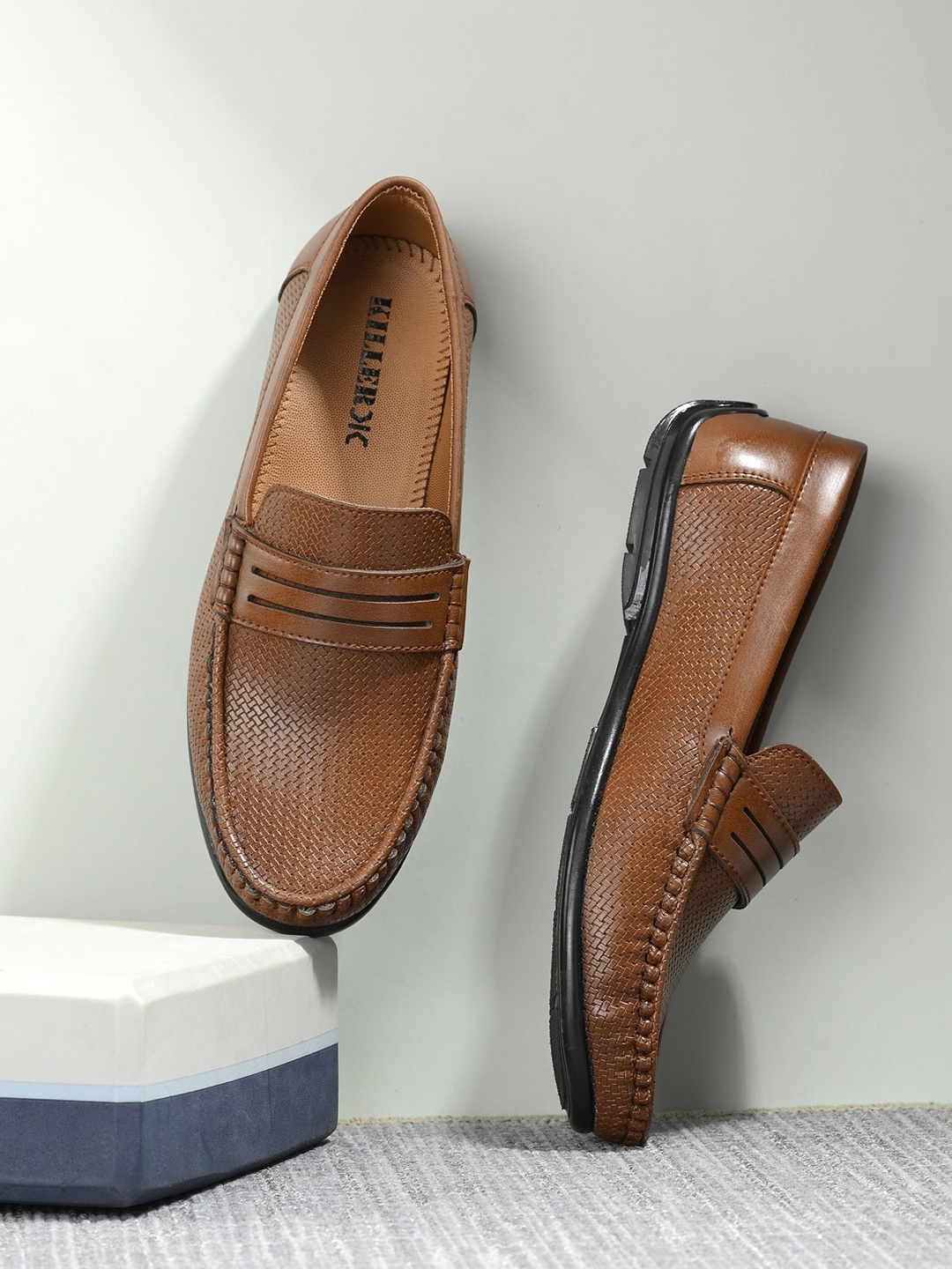 

Killer Men Tan Colourblocked Driving Shoes