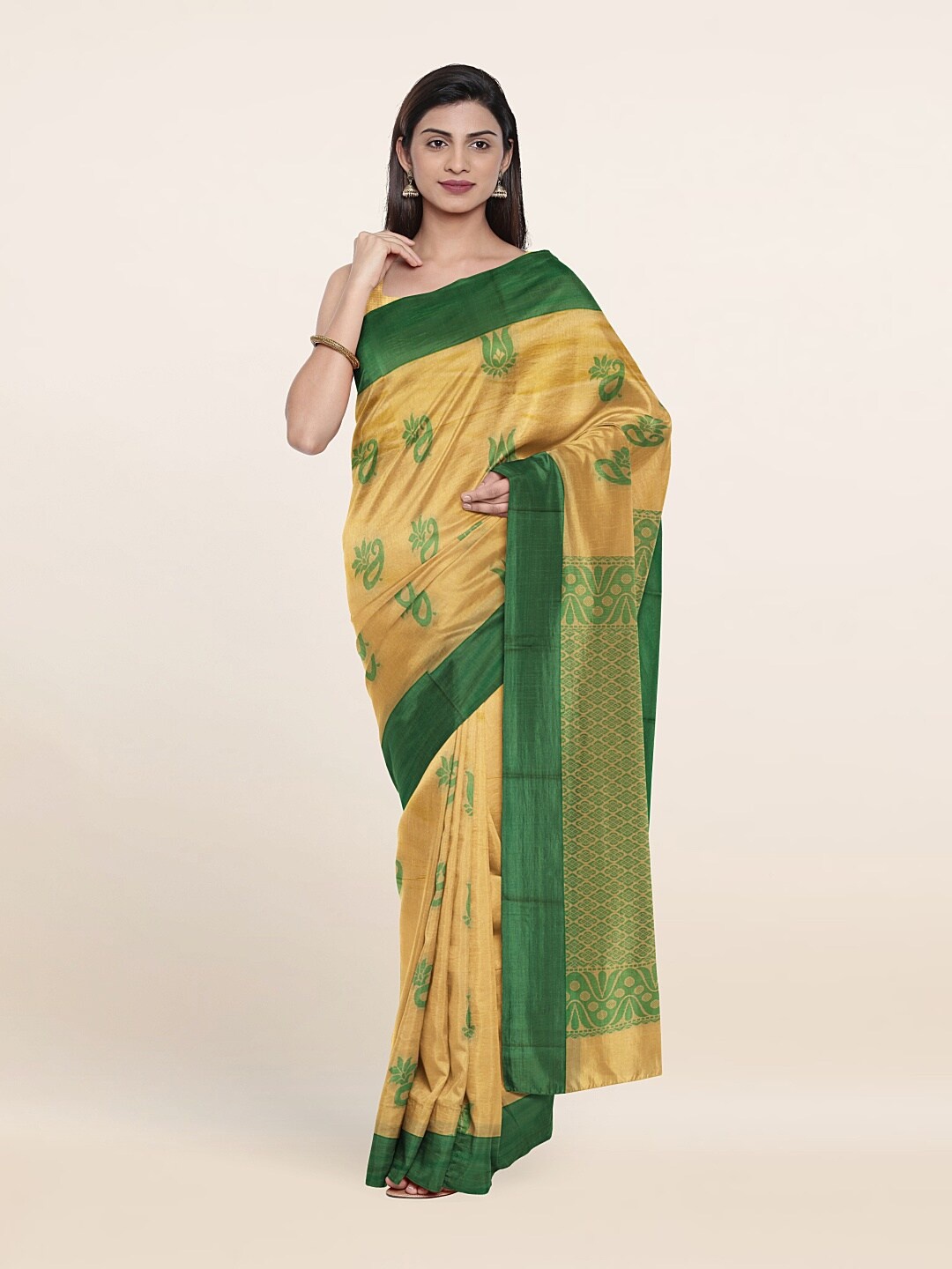 

Pothys Cream-Coloured & Green Ethnic Motifs Silk Cotton Saree