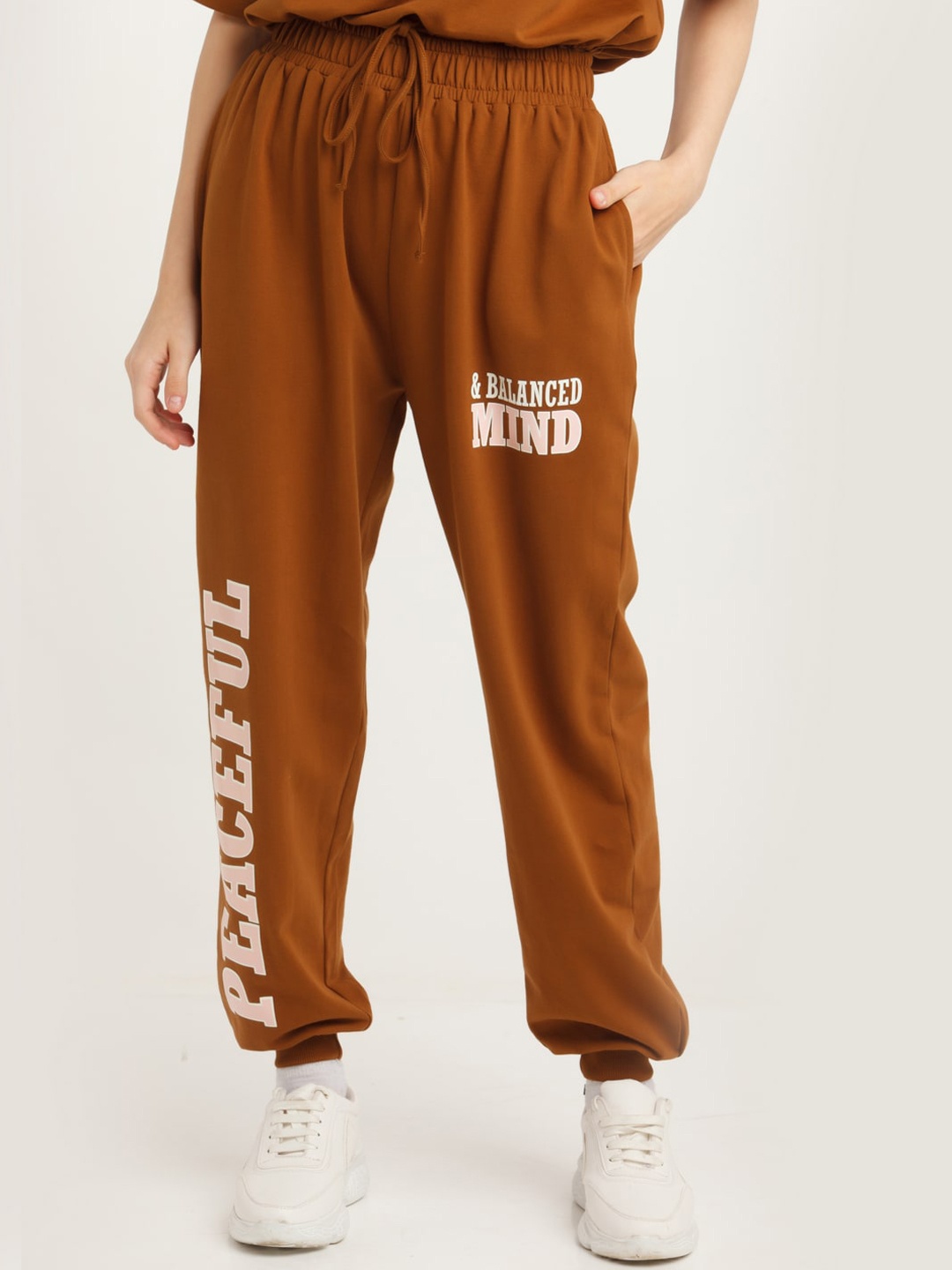 

zink Z Women Brown Loose Fit High-Rise Trousers
