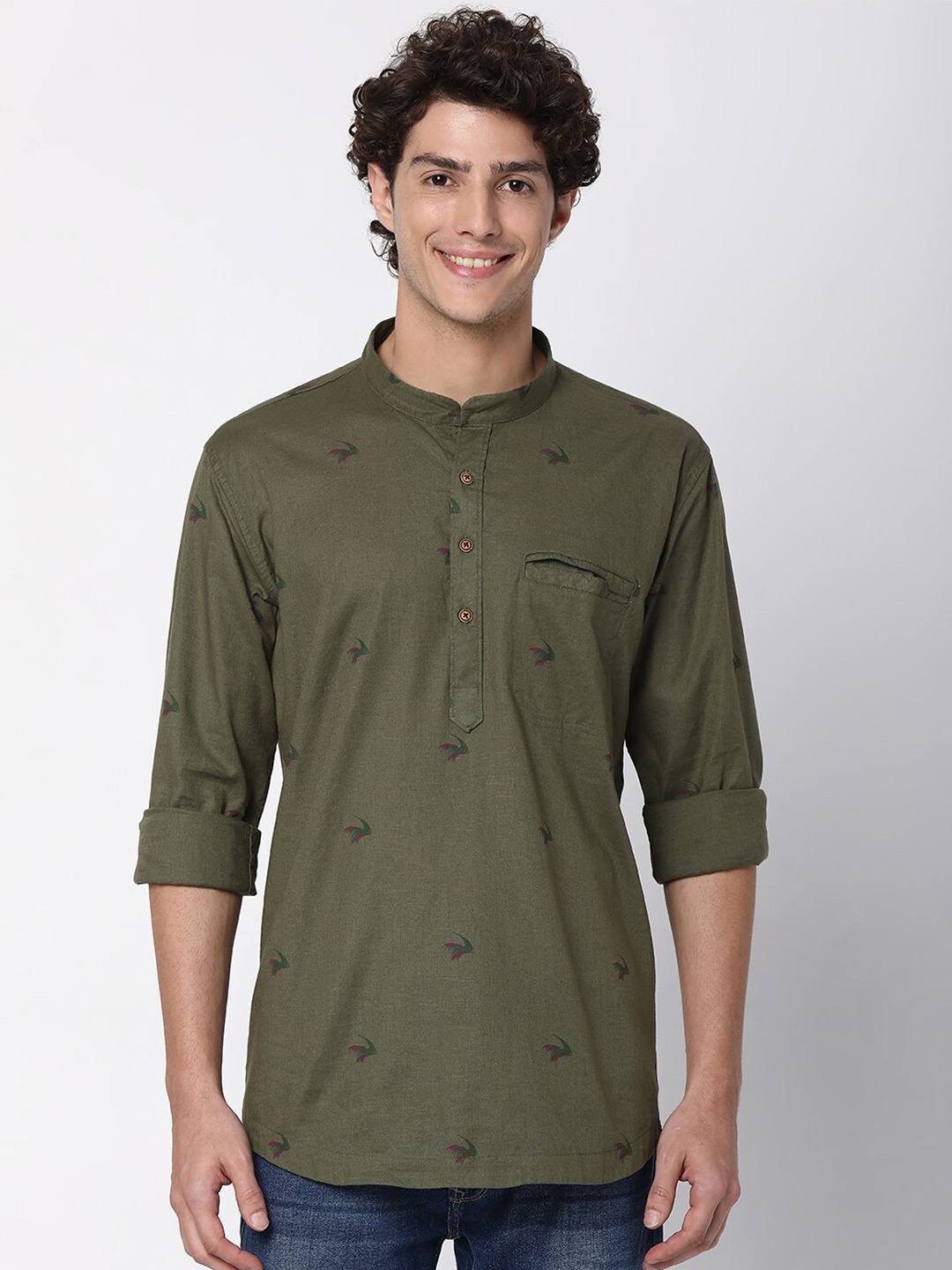 

SPYKAR Men Green Classic Slim Fit Printed Casual Shirt