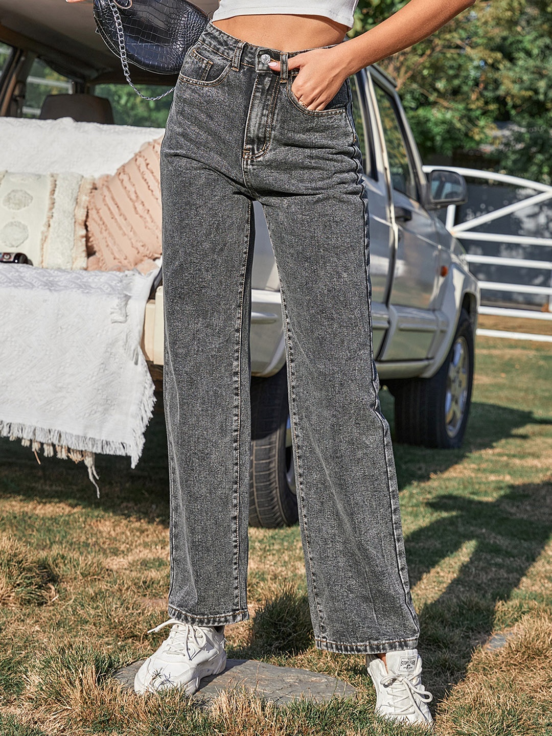 

BoStreet Women Grey Light Fade Jeans