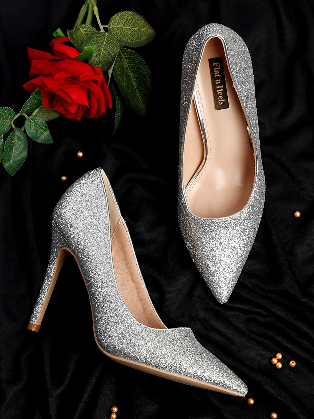 

Flat n Heels Silver-Toned Pumps