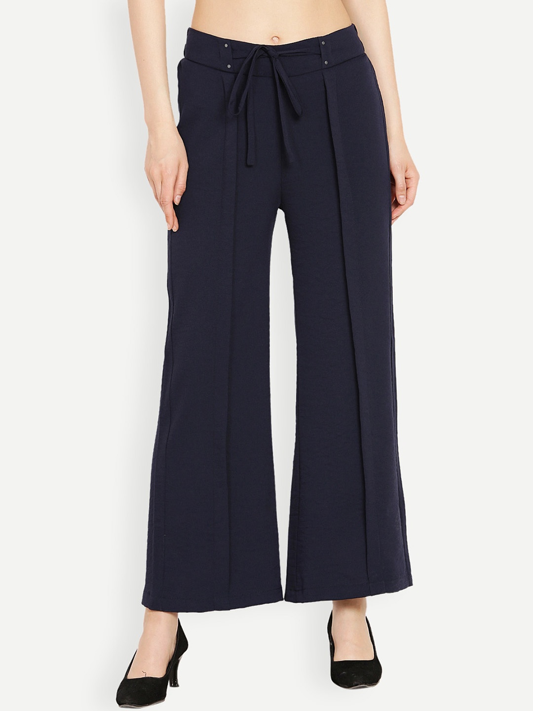 

Westwood Women Blue Relaxed Straight Leg Loose Fit Easy Wash Pleated Trousers