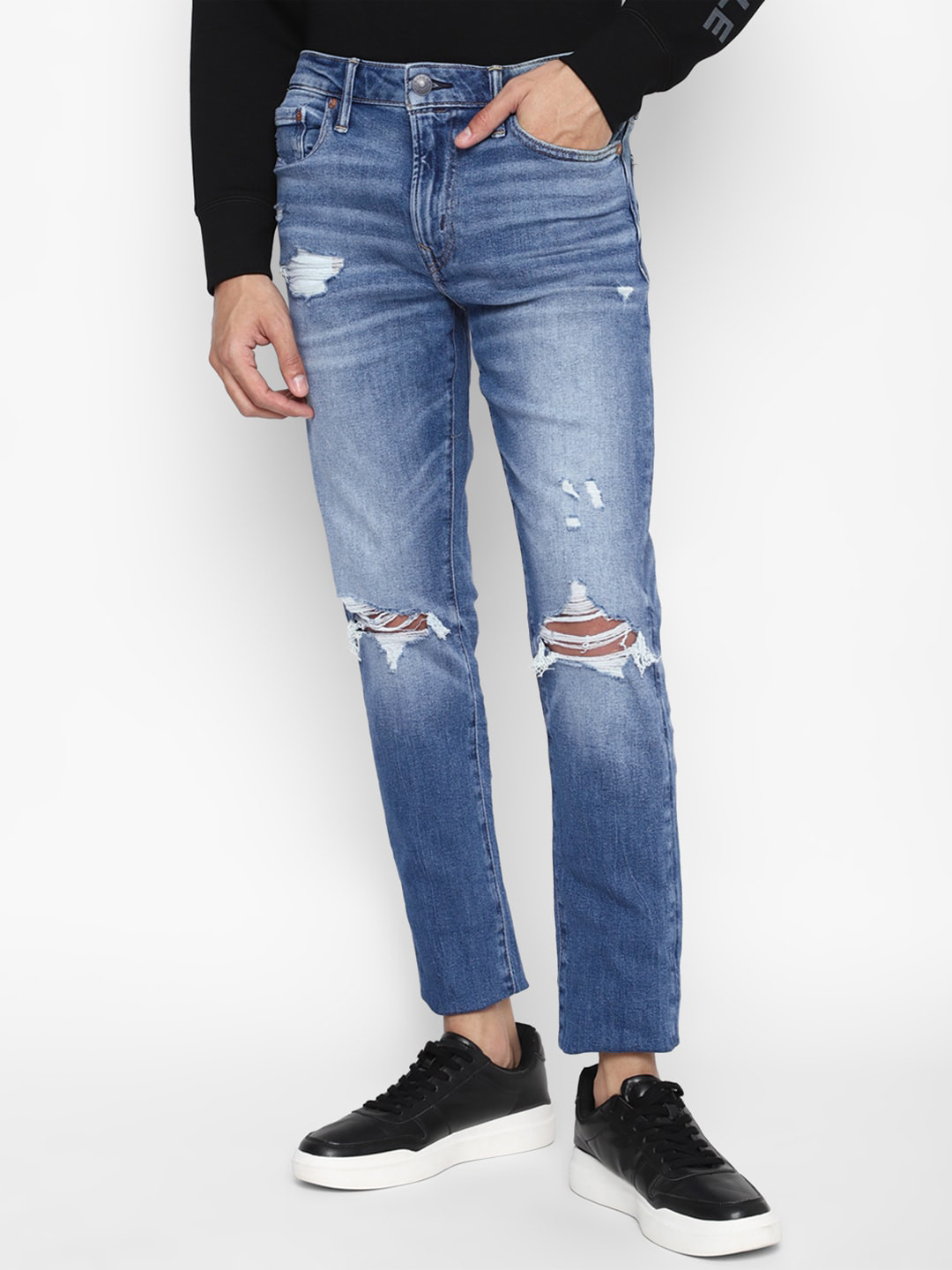 

AMERICAN EAGLE OUTFITTERS Men Blue Skinny Fit Mildly Distressed Heavy Fade Jeans