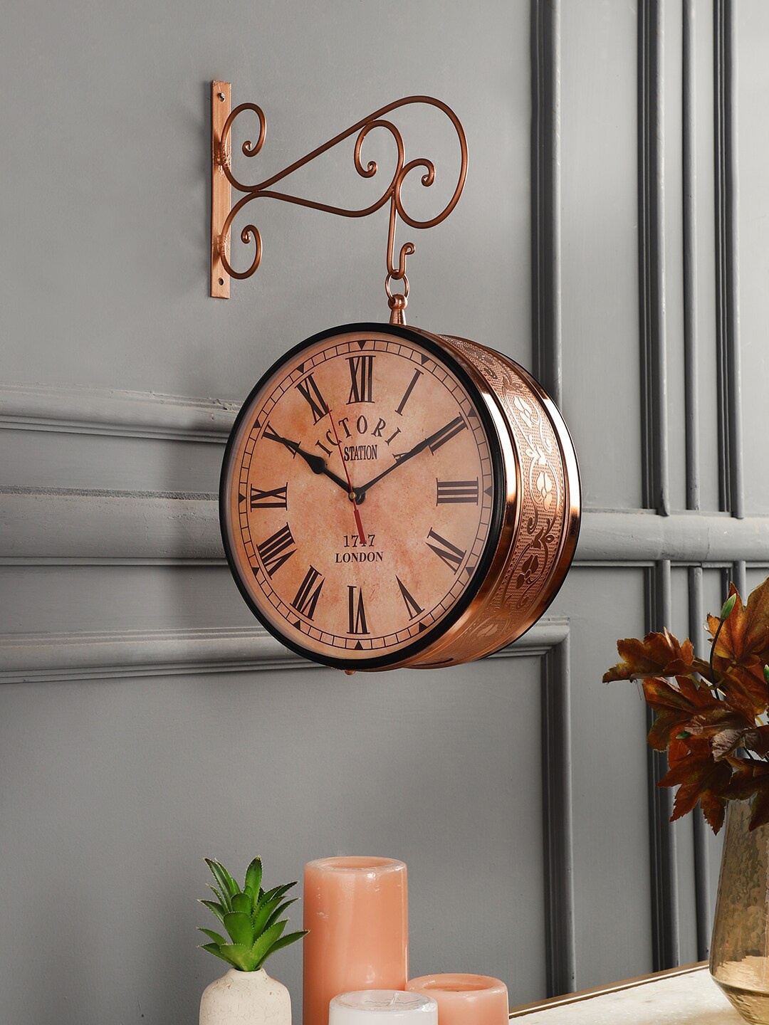 

EXIM DECOR Textured Vintage Wall Clock, Copper