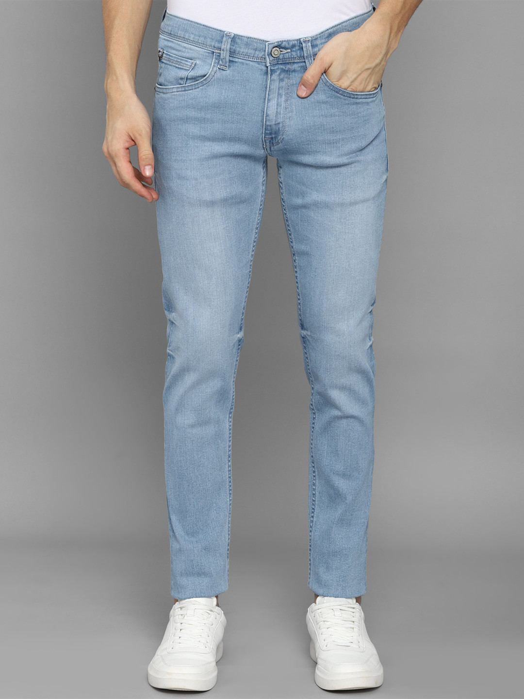 

Allen Solly Men Blue Skinny Fit Light Fade Jeans