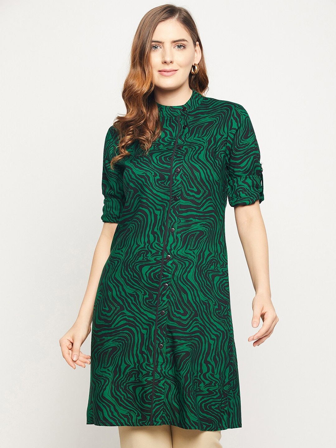 

Ruhaans Women Green & Blue Mandarin Collar Printed Tunic