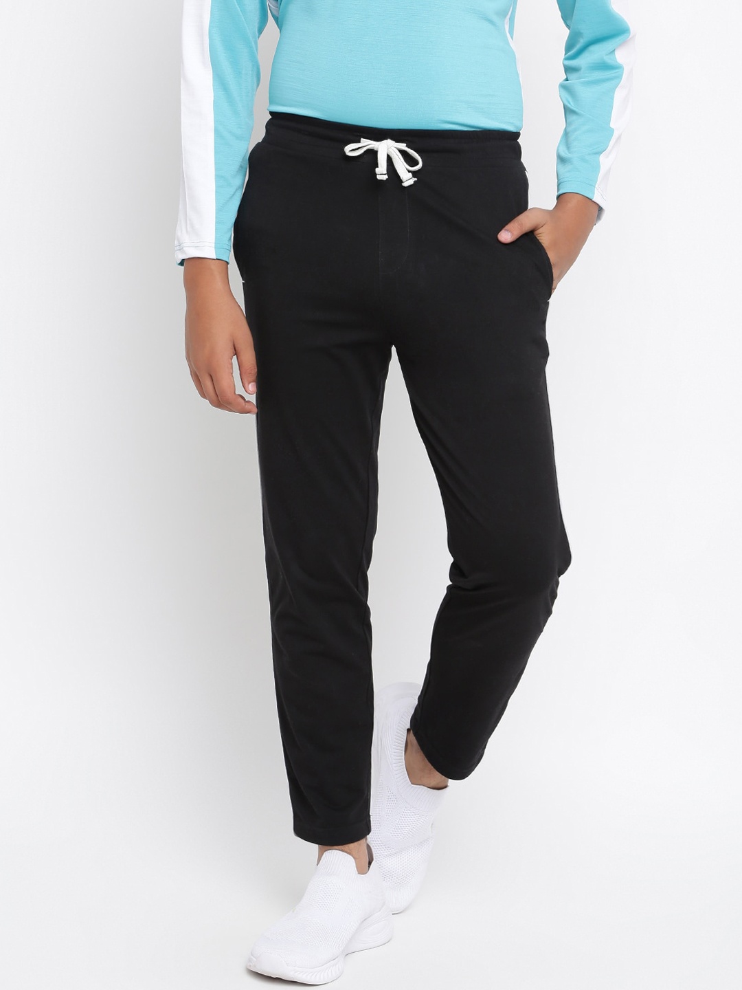 

Lil Tomatoes Boys Black Solid Cotton Drawstring Track Pants