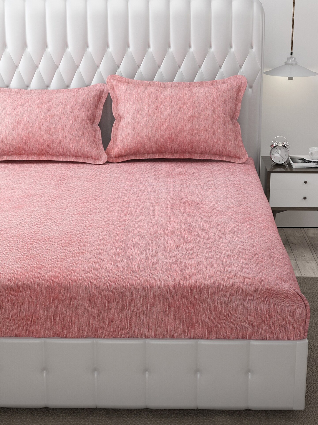 

MULTITEX 300 TC King Bedsheet with 2 Pillow Covers, Peach