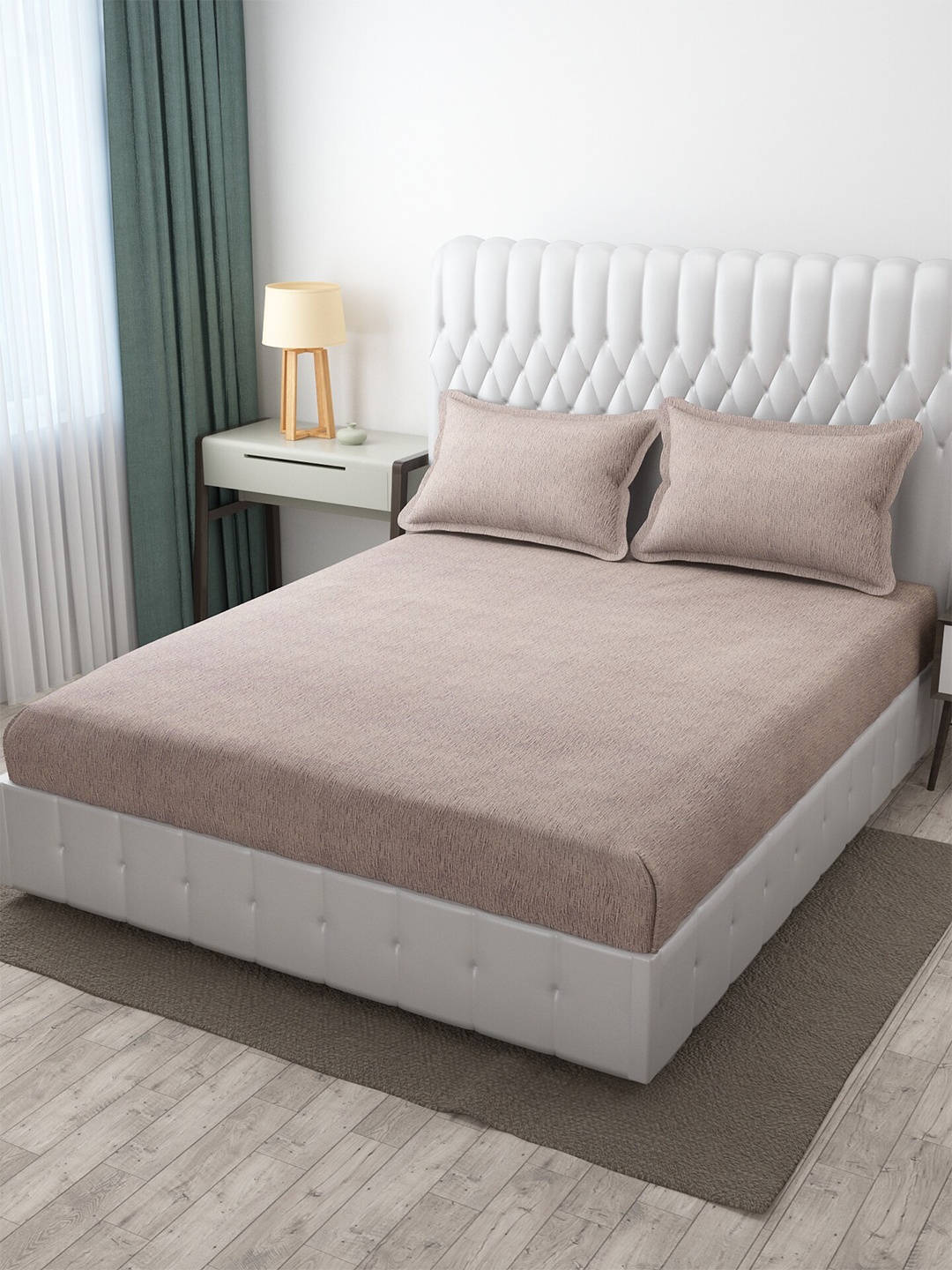 

MULTITEX 300 TC King Bedsheet With 2 Pillow Covers, Brown