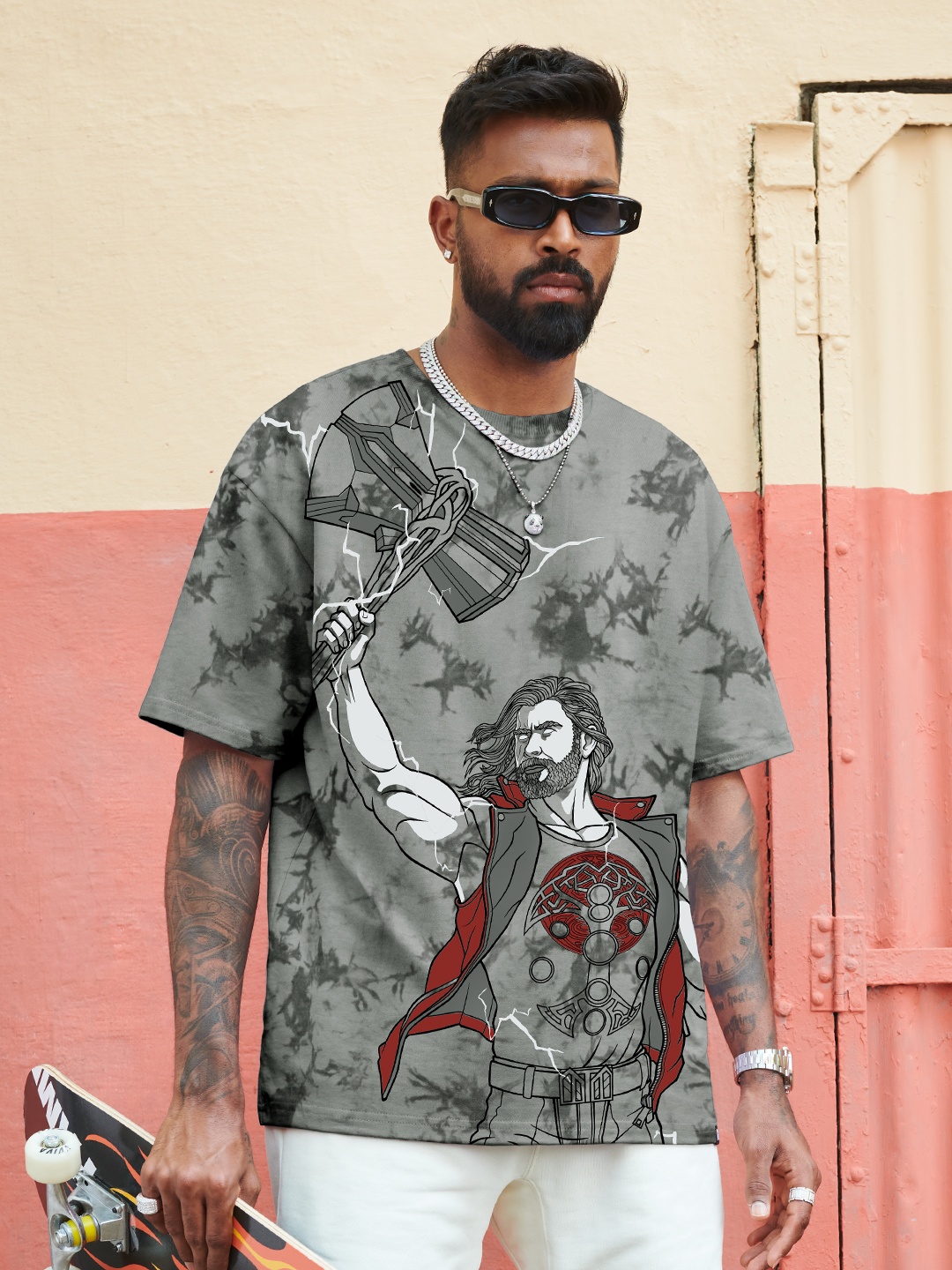 

The Souled Store Men Grey Thor Printed Oversized T-Shirt