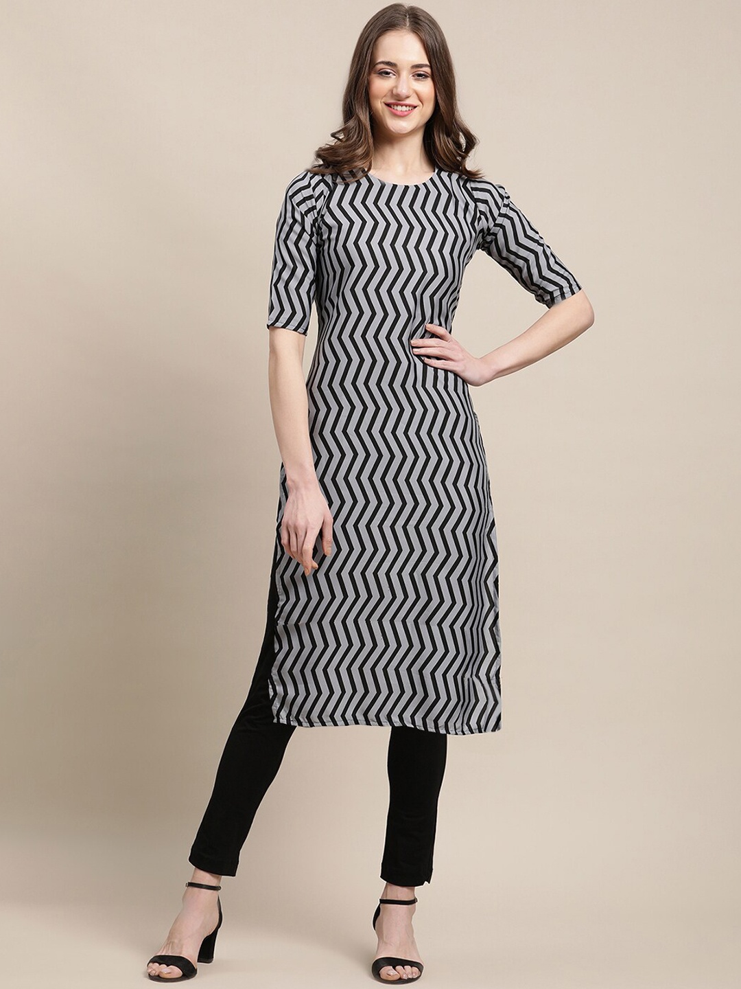 

Ethnic basket Women Pack of 5 Printed Block Print Crepe Kurta, Black