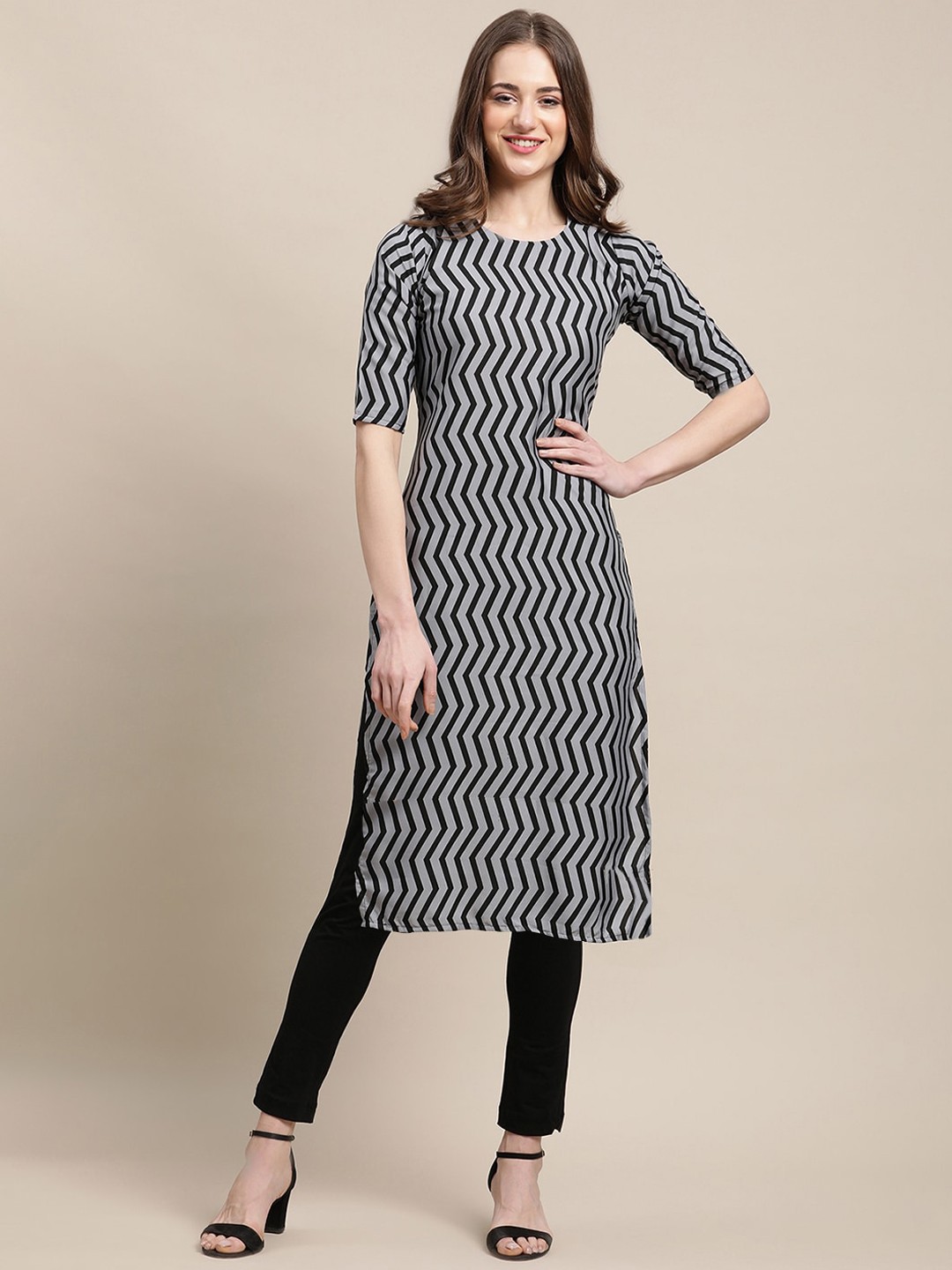 

Ethnic basket Pack of 5 Women Ethnic Motifs Printed Block Print Crepe Kurta, Grey