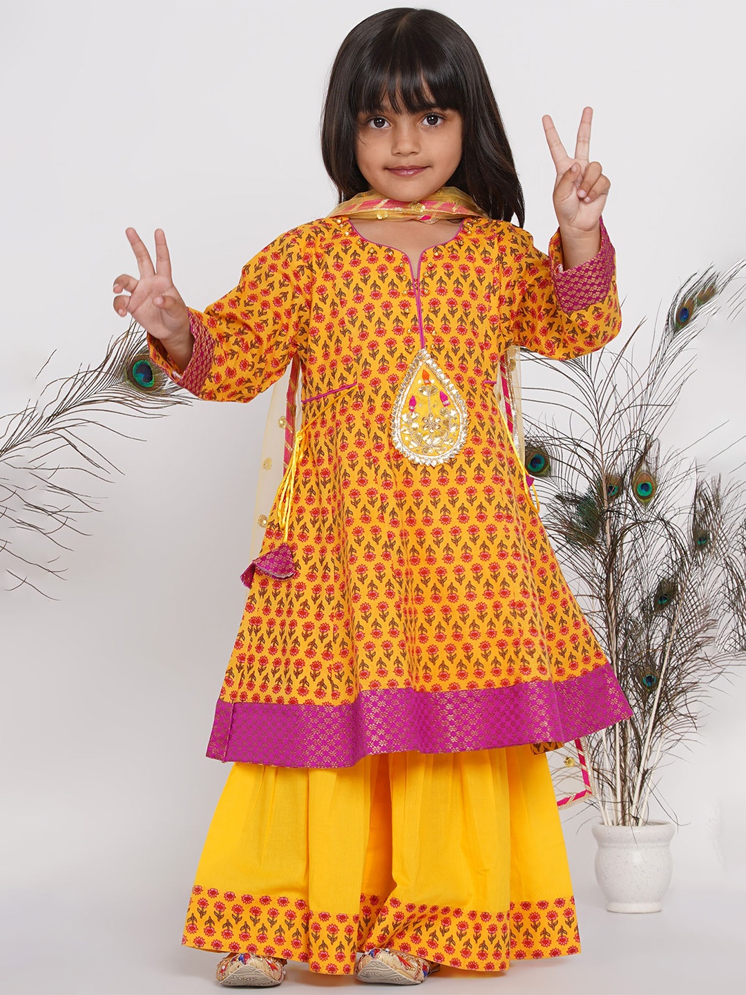 

Little Bansi Girls Yellow Ethnic Motifs Printed Pure Cotton Kurta with Sharara & With Dupatta