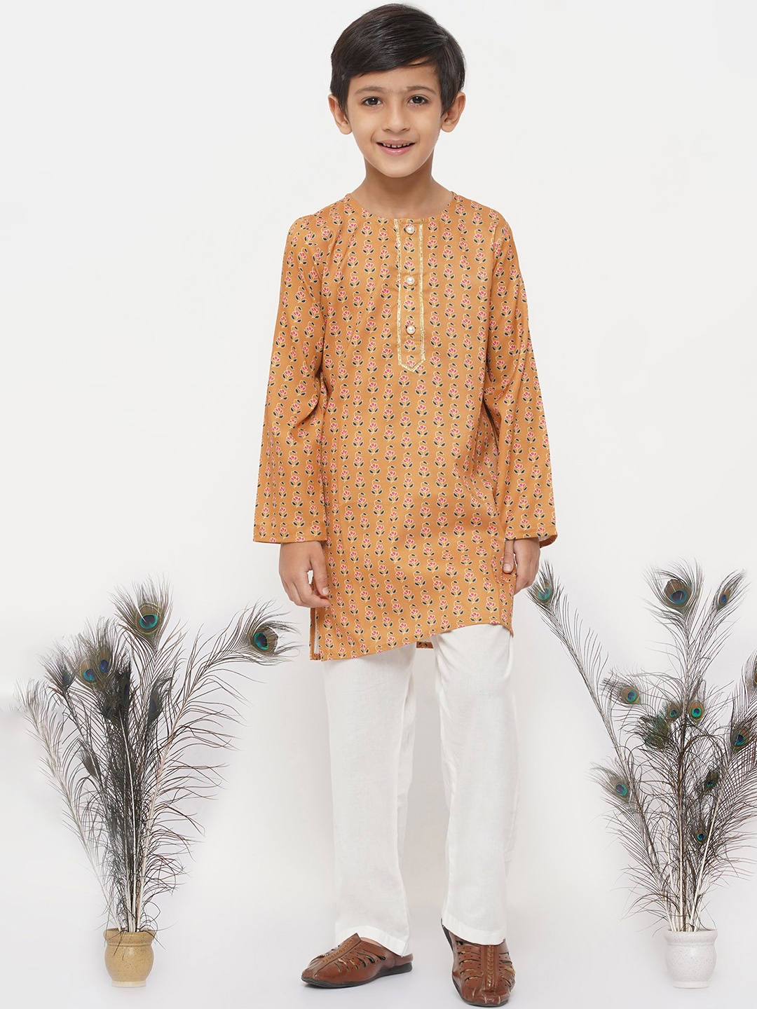 

Little Bansi Boys Orange Ethnic Motifs Printed Pure Cotton Kurta with Pyjamas