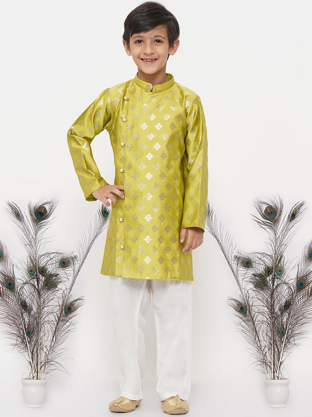 

Little Bansi Boys Green Floral Pure Silk Kurta with Pyjamas