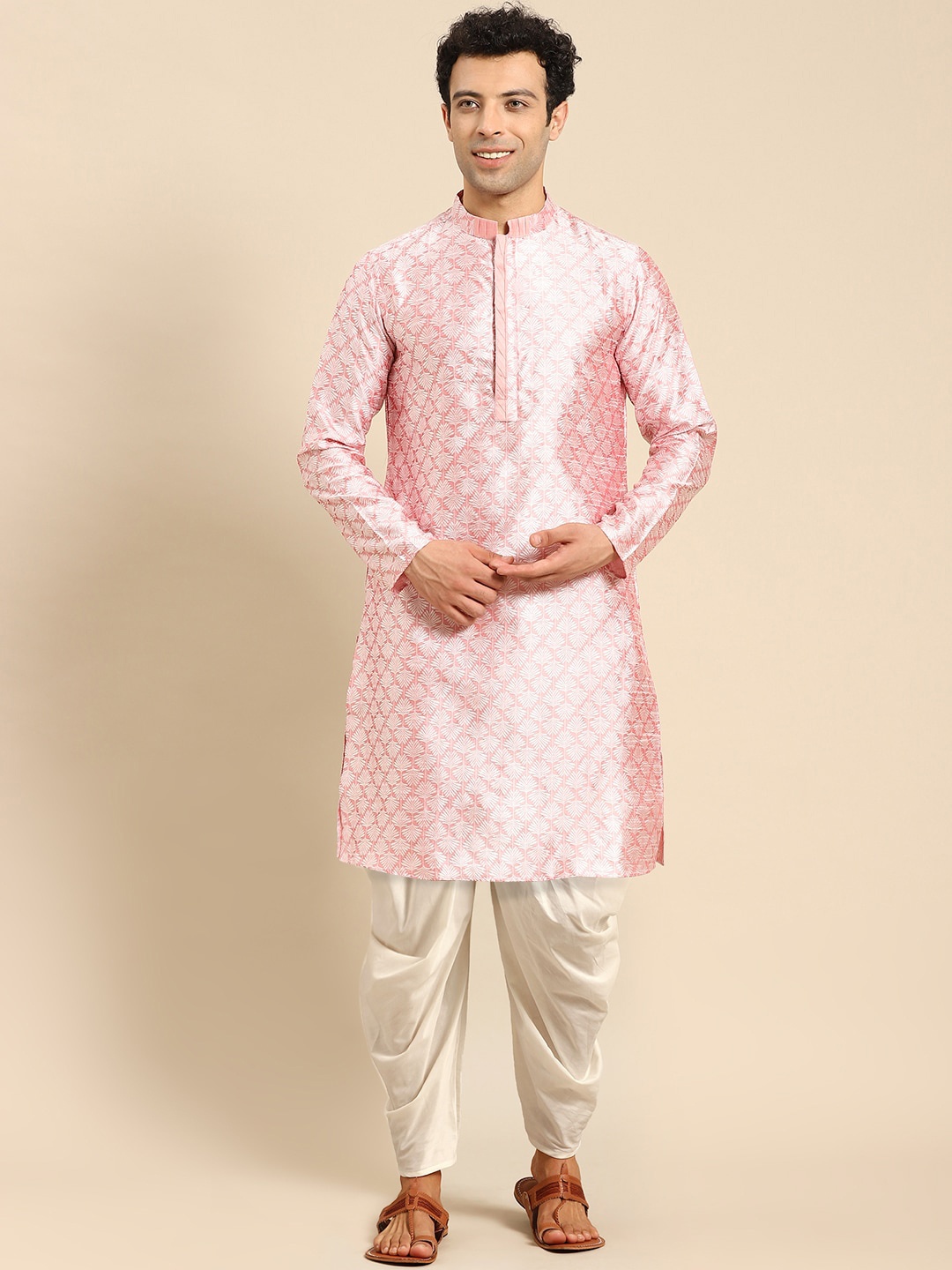 

Amodh by Kisah Men Pink Floral Kurta with Dhoti Pants