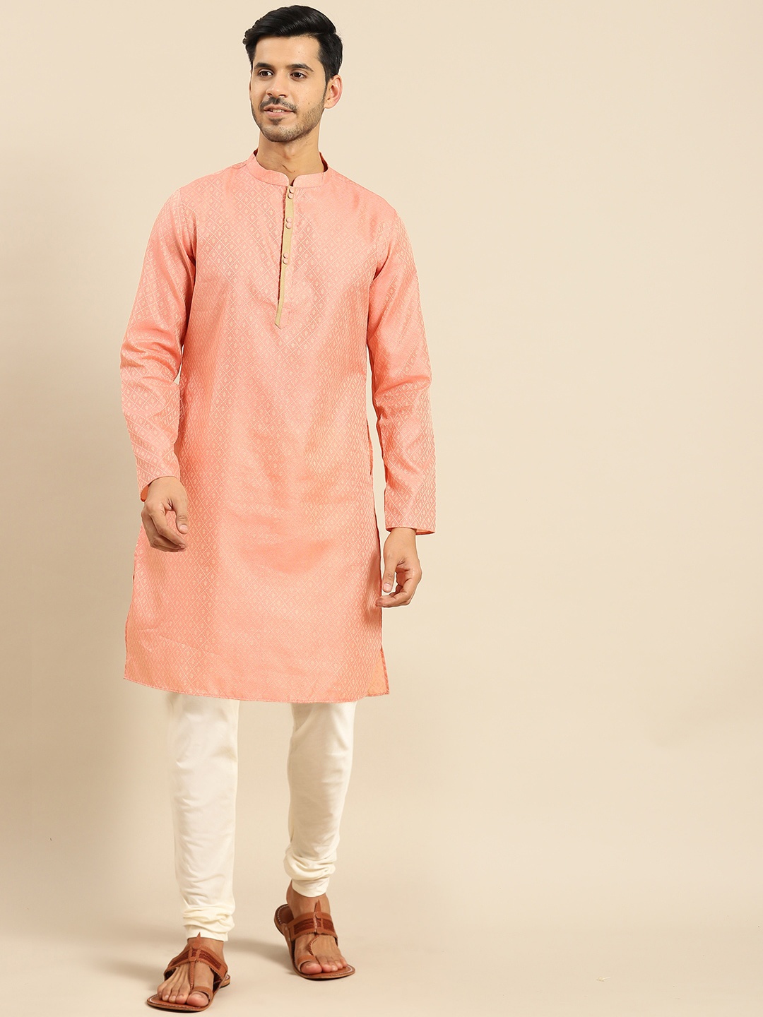 

Amodh by Kisah Men Pink Kurta with Churidar